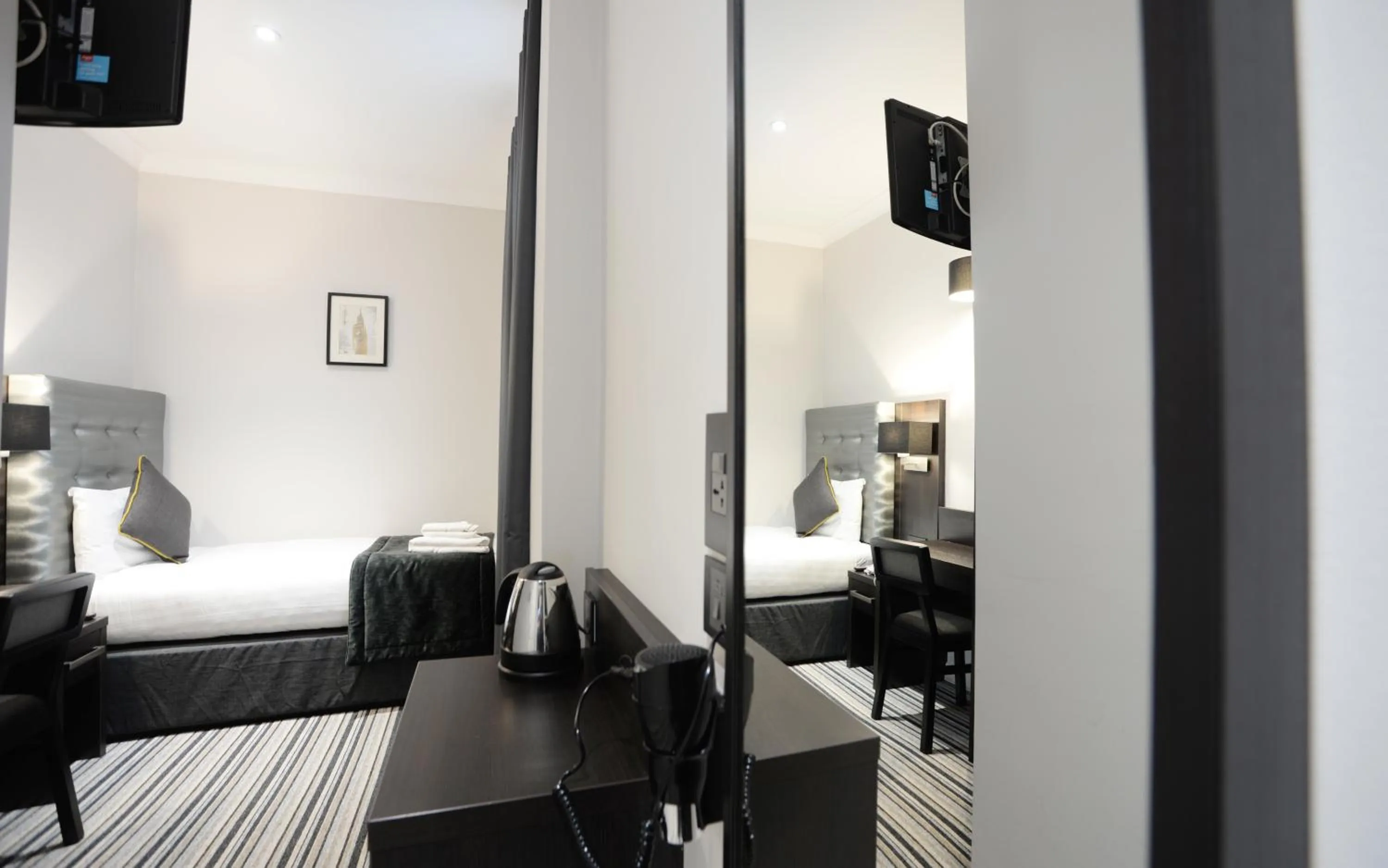 Coffee/tea facilities, Bed in The 29 London