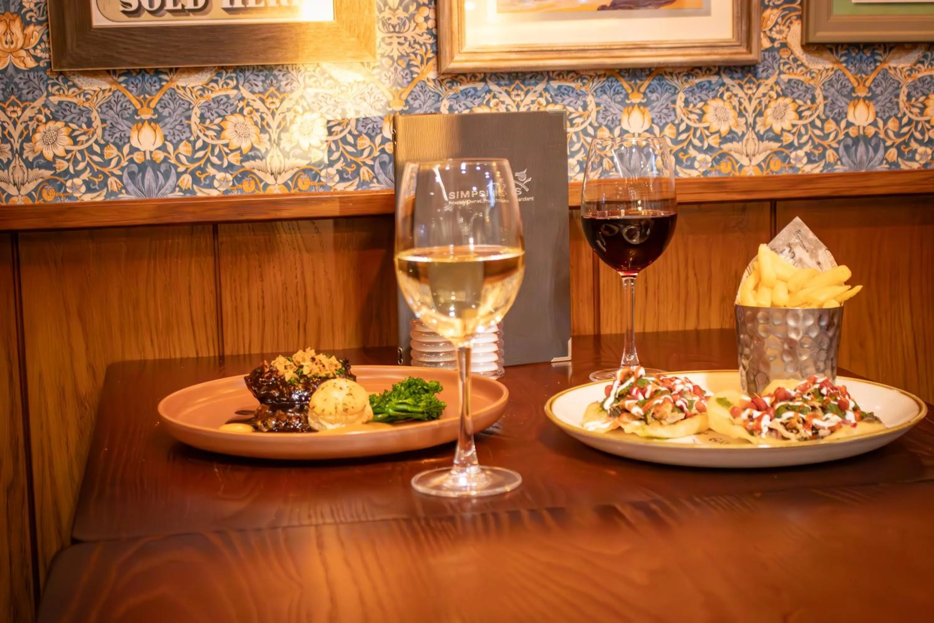 Food in The Loans Inn