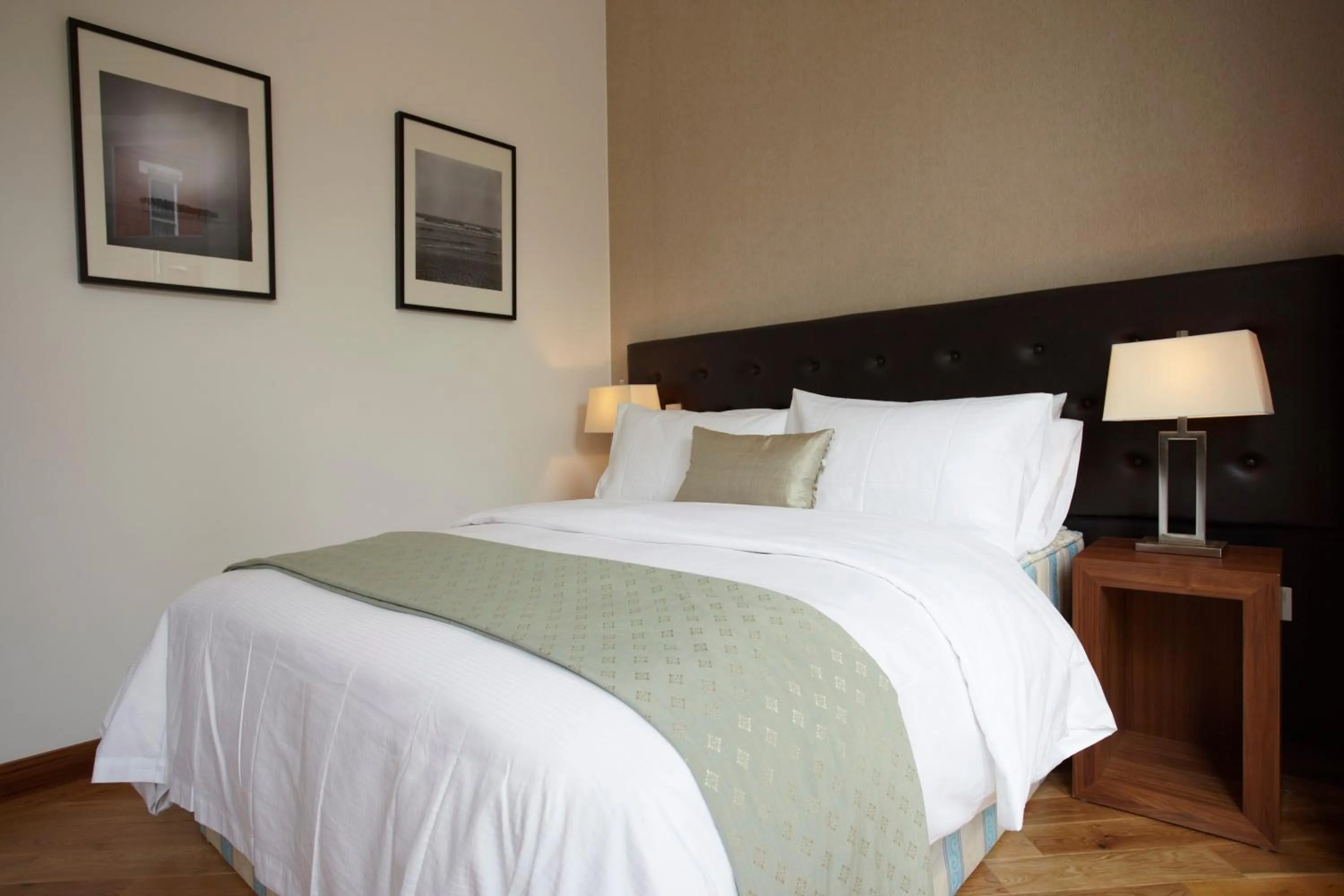 Bed in Presidential Apartments Kensington