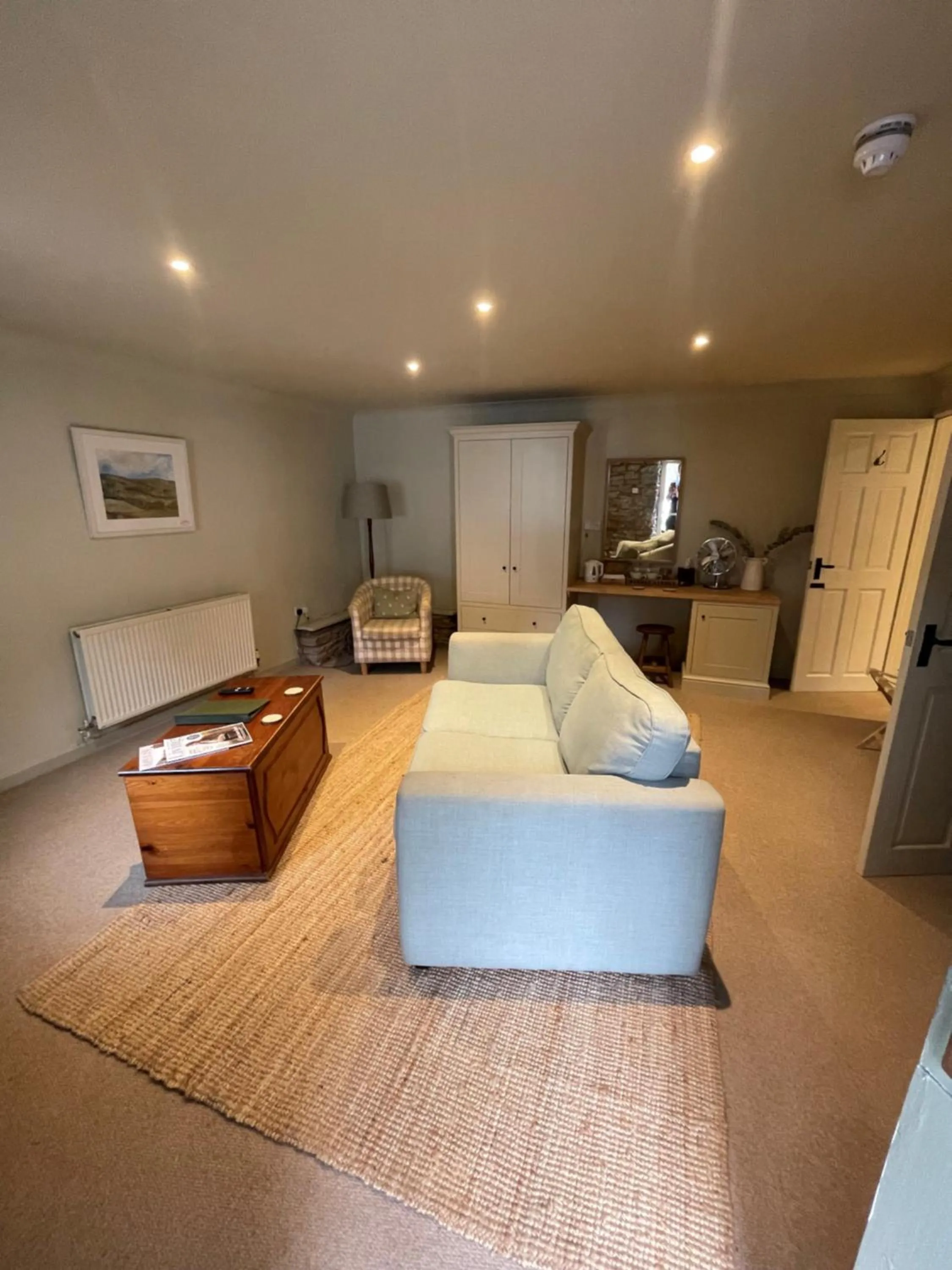 Seating area, Bed in Riverside Inn, Aymestrey