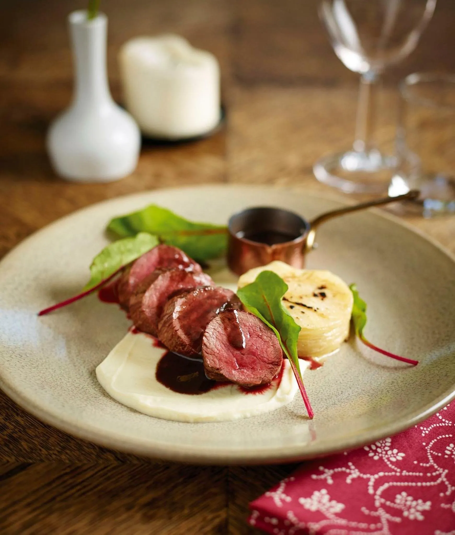 Restaurant/places to eat in Riverside Inn, Aymestrey