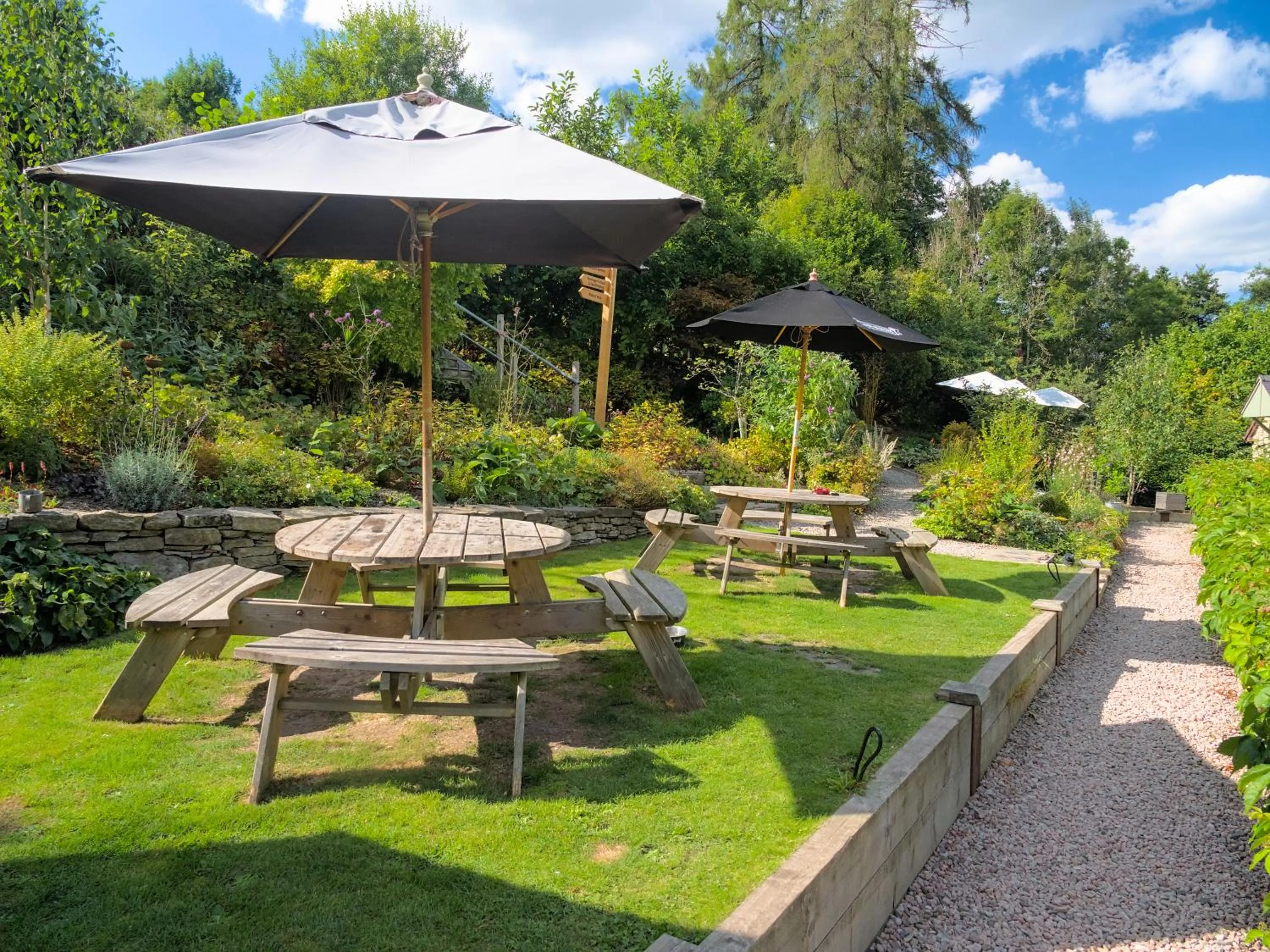 Garden in Riverside Inn, Aymestrey