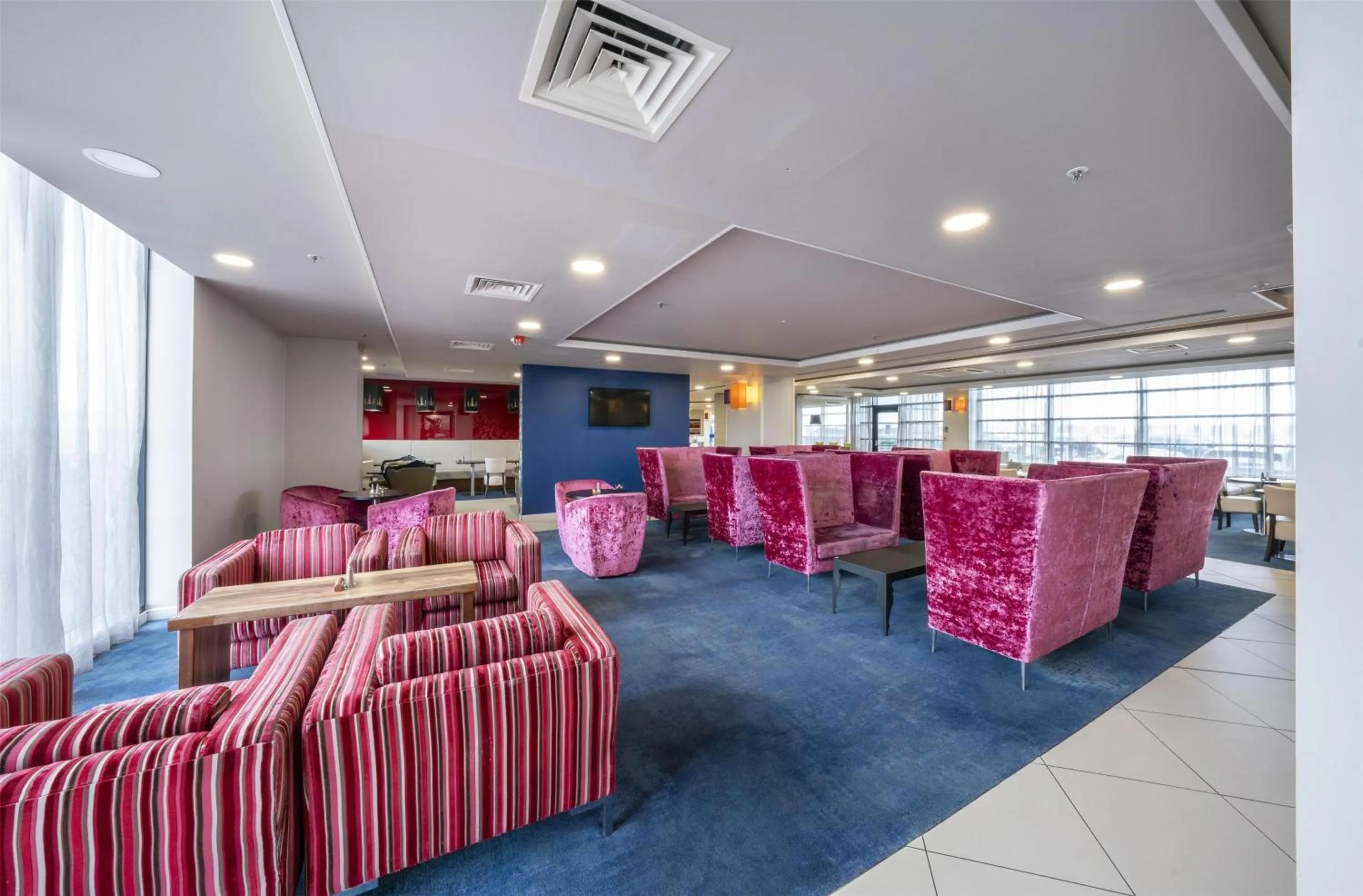 Restaurant/places to eat in Hampton by Hilton Liverpool John Lennon Airport