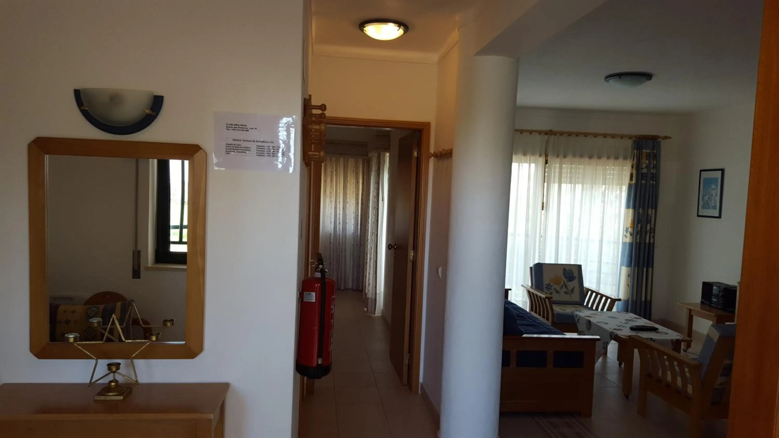 Communal lounge/ TV room in Clube Meia Praia