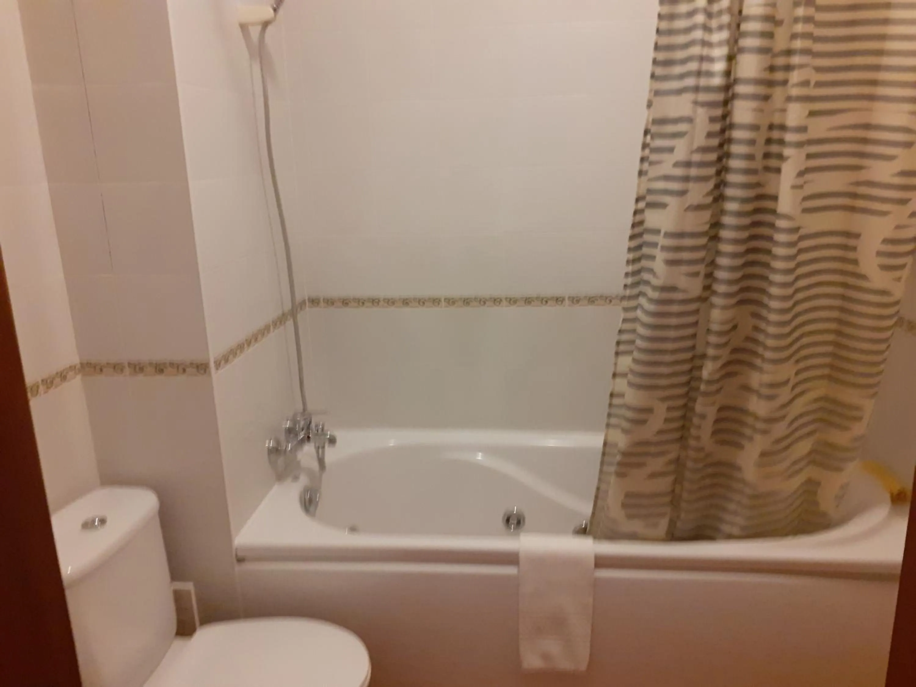 Bathroom in Clube Meia Praia