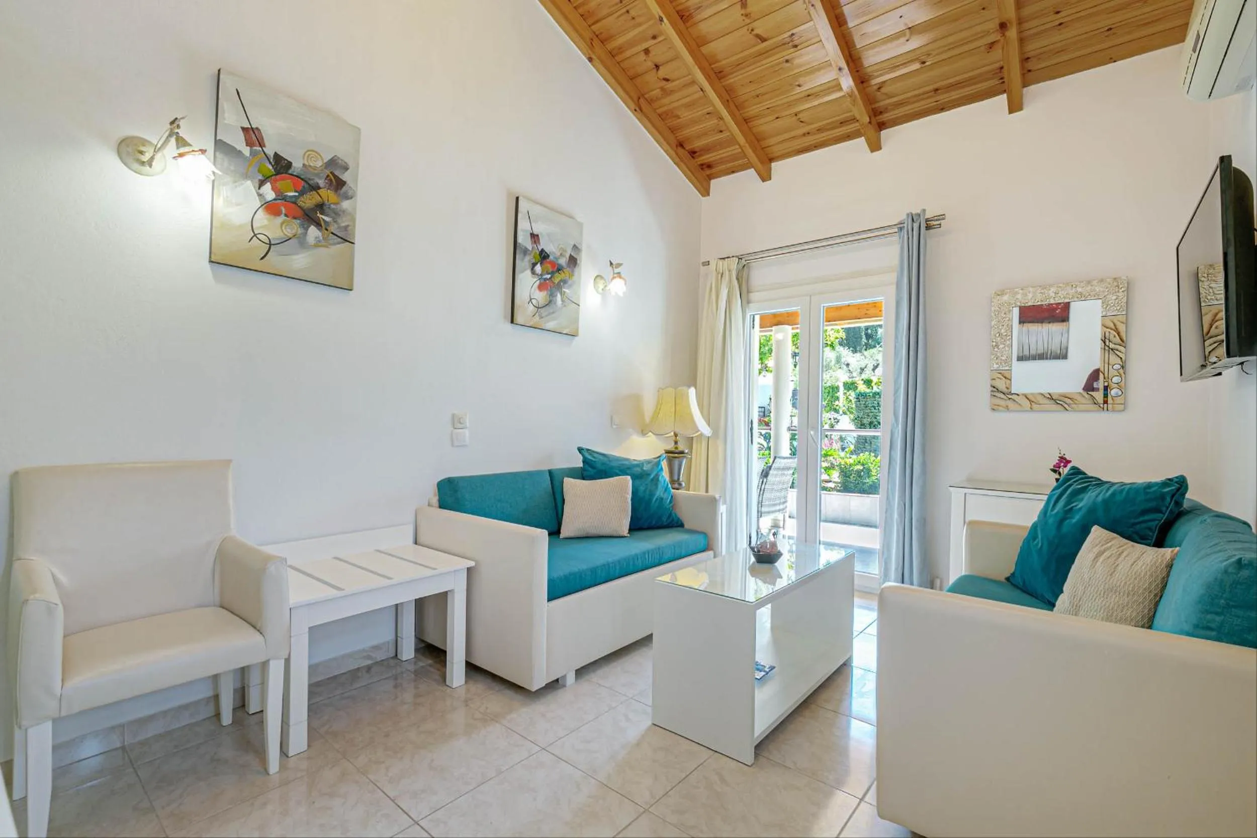 Palapart Gikas House