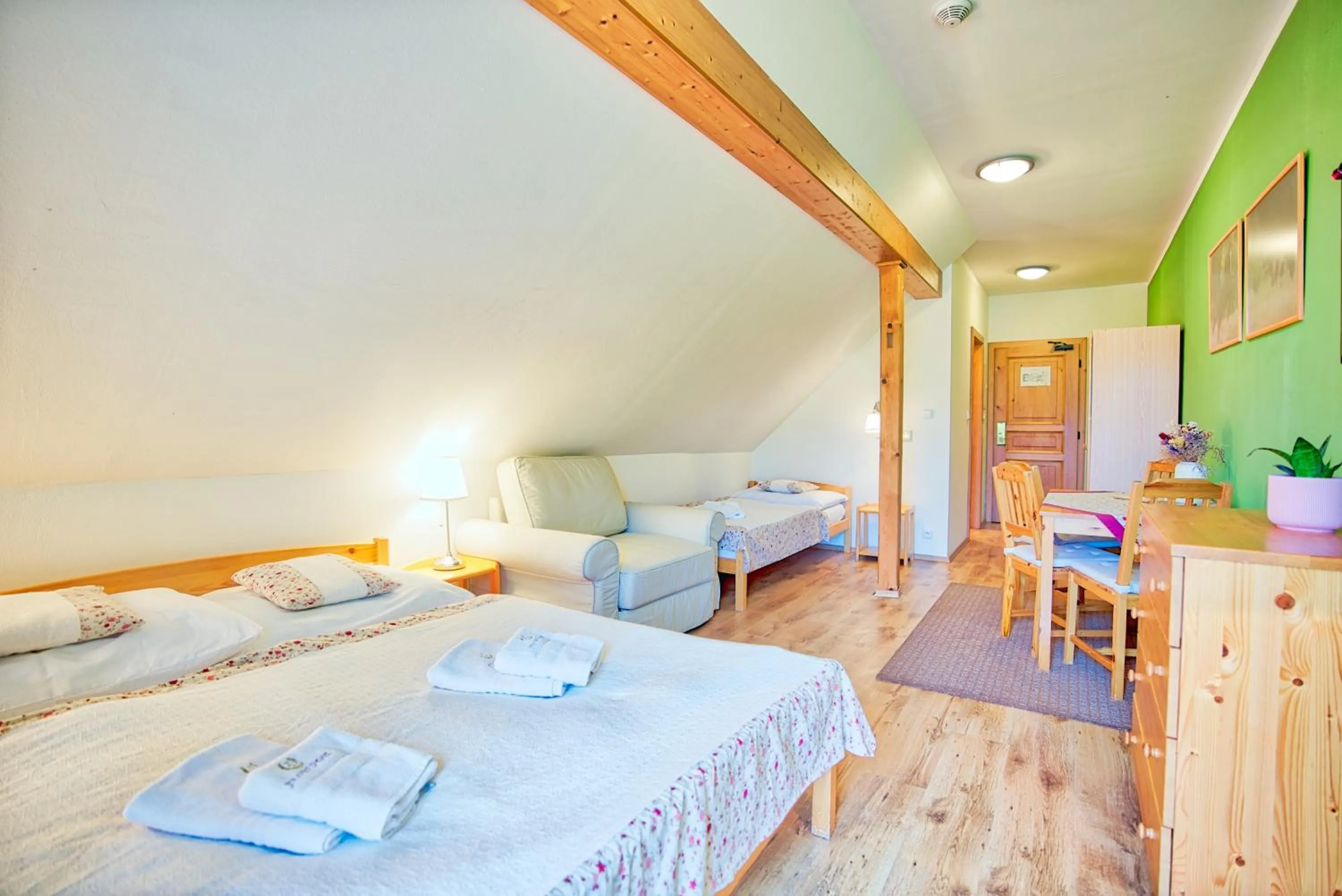 Photo of the whole room, Bed in Penzion Pivnice - Jítravský Dvorec