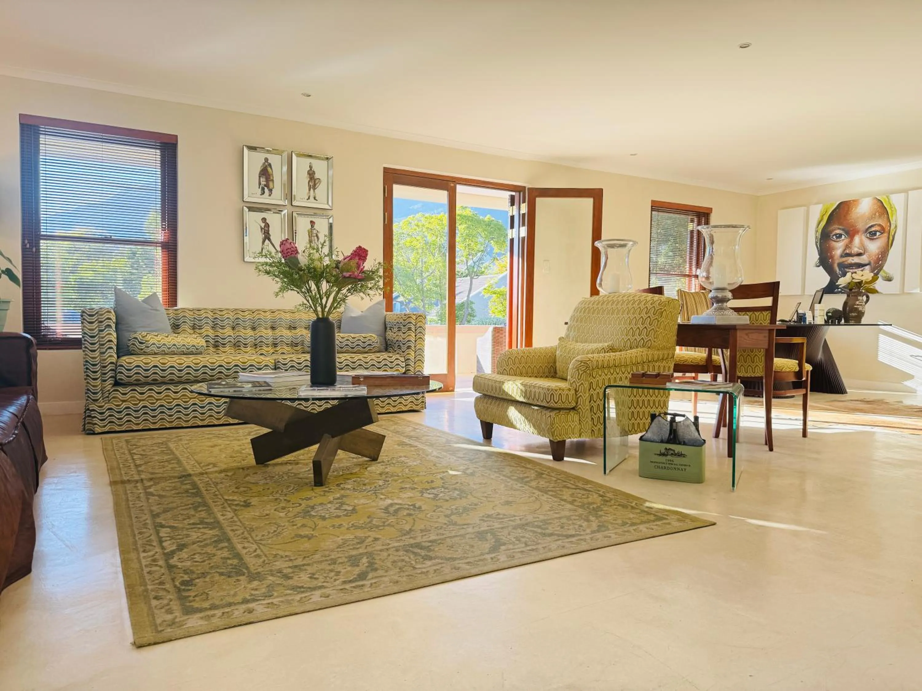 Lounge or bar in Residence Vive la Vie