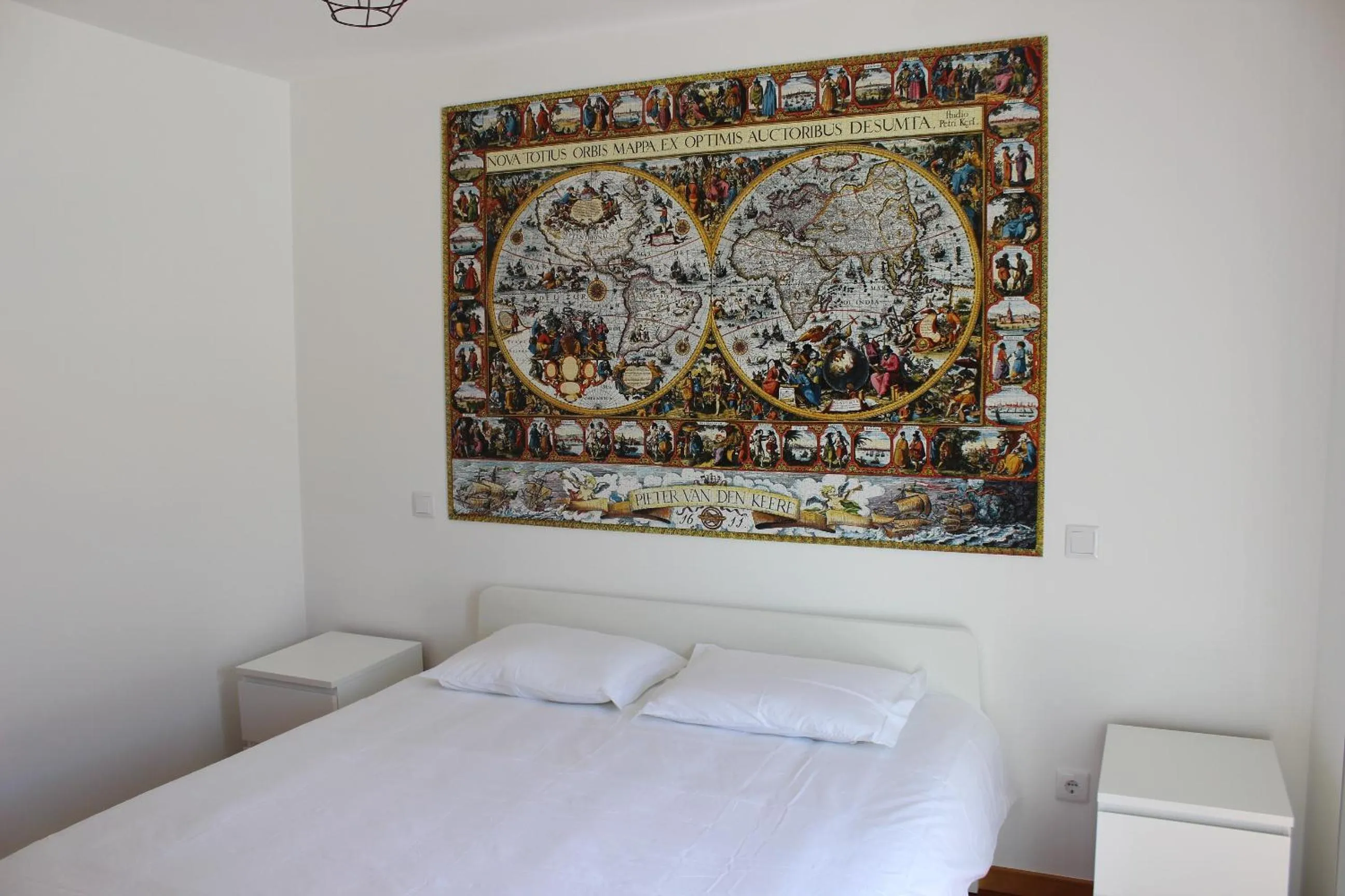 Bedroom, Bed in Puzzle Suites B&B