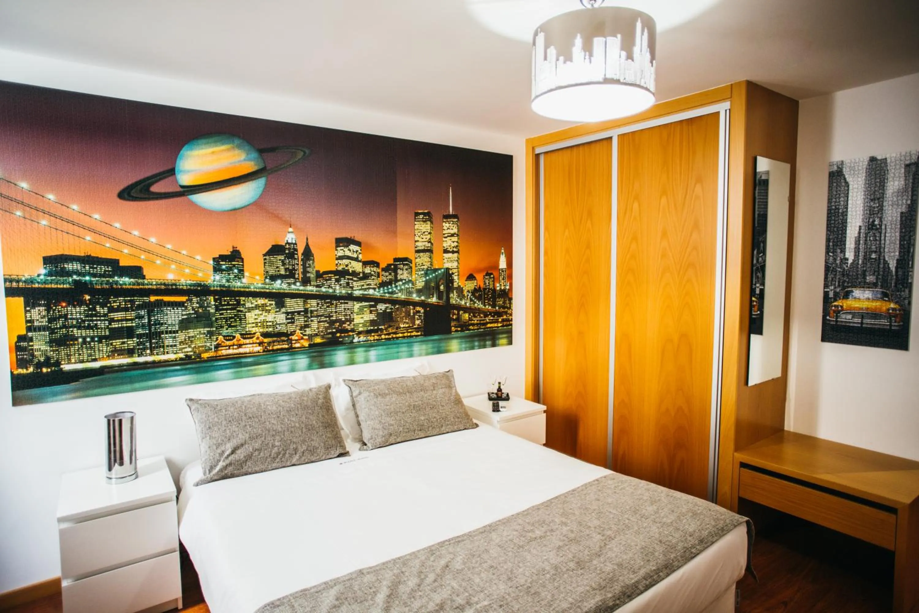 Photo of the whole room, Bed in Puzzle Suites B&B