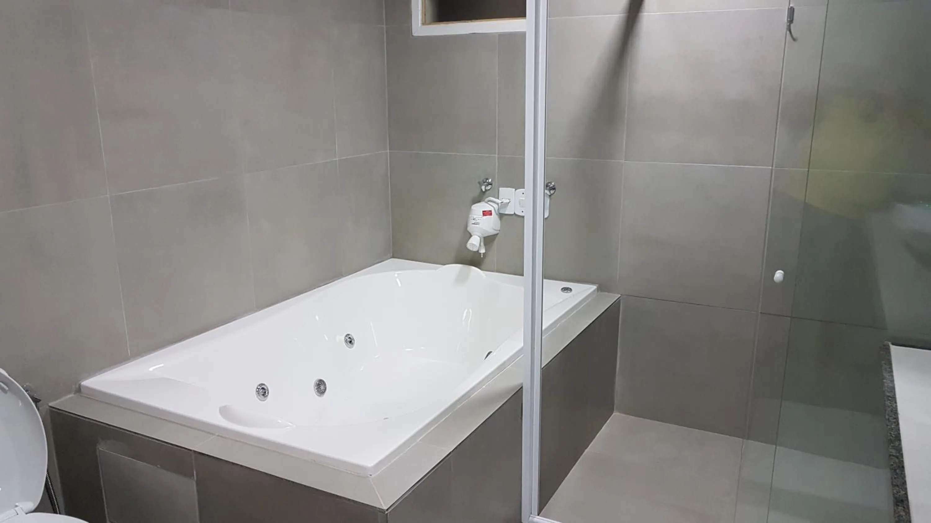 Shower in Pousada das Bromélias