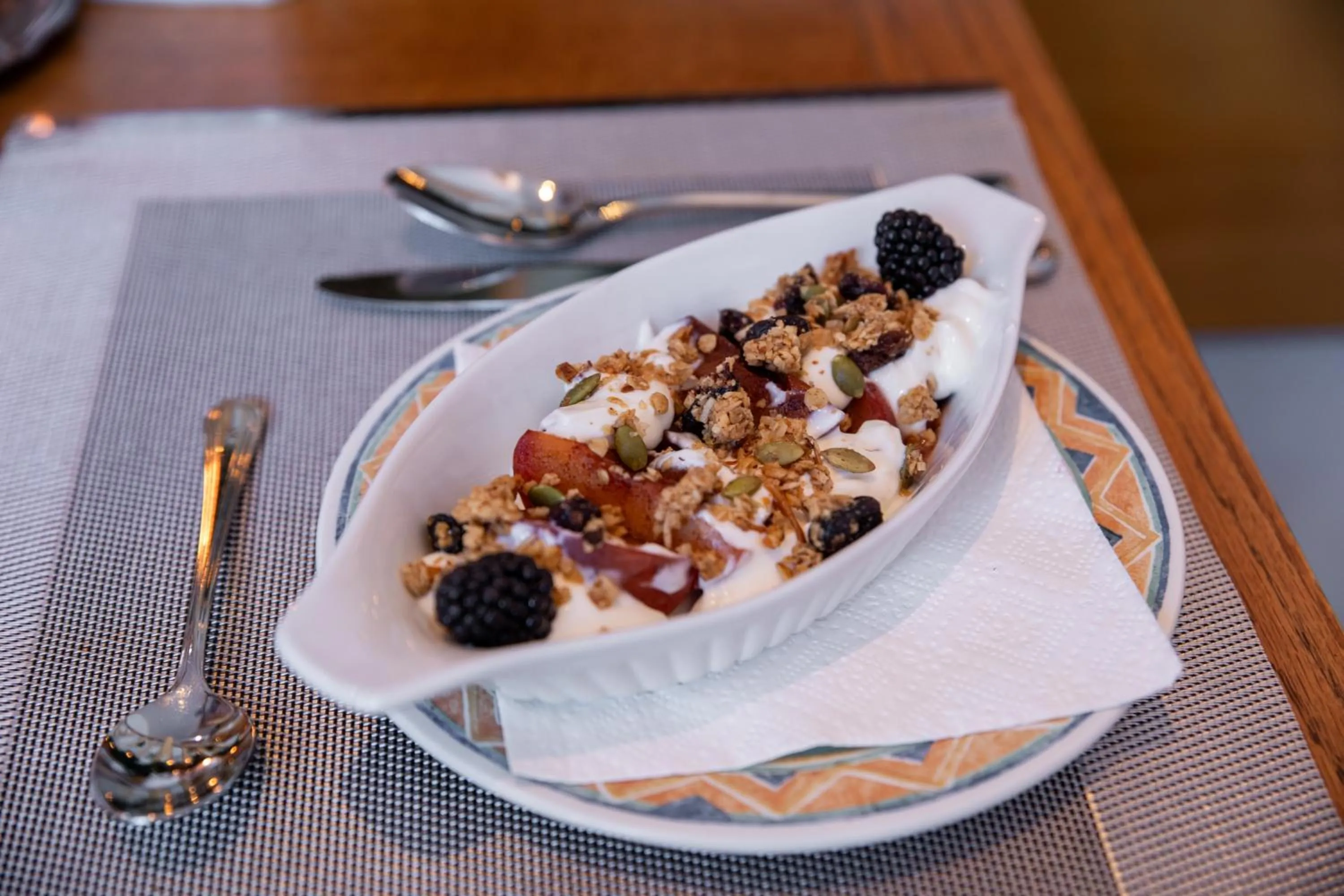 Breakfast in Beaujolais Boutique B&B at Thea's House- Adults Only