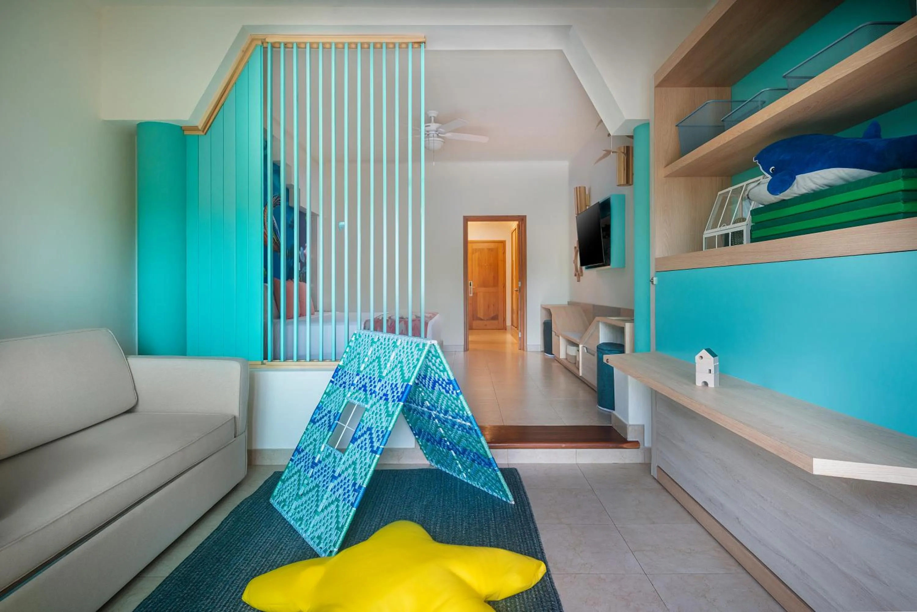 Living room, Bed in Iberostar Selection Paraíso Maya - All Inclusive