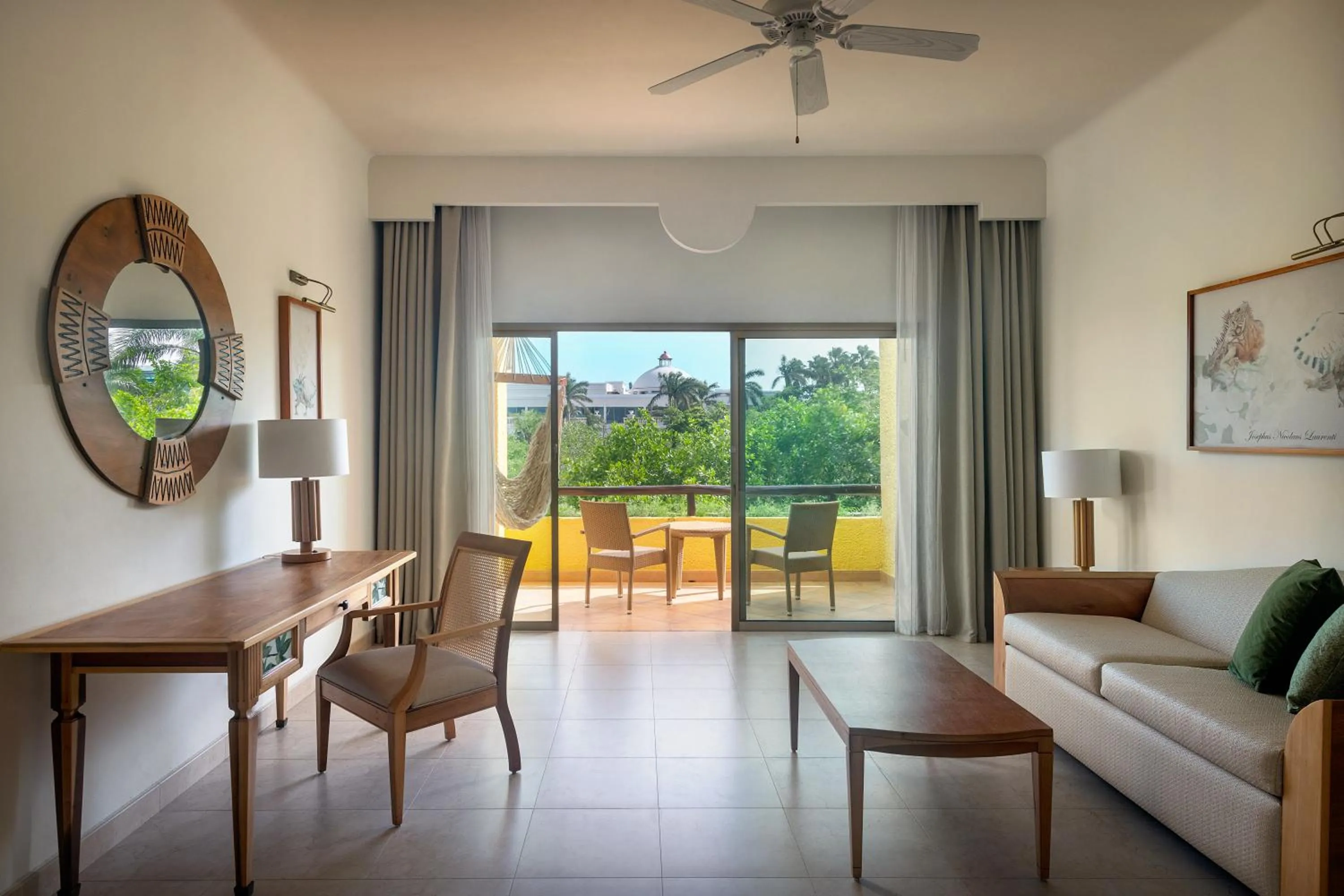 Living room in Iberostar Selection Paraíso Maya - All Inclusive