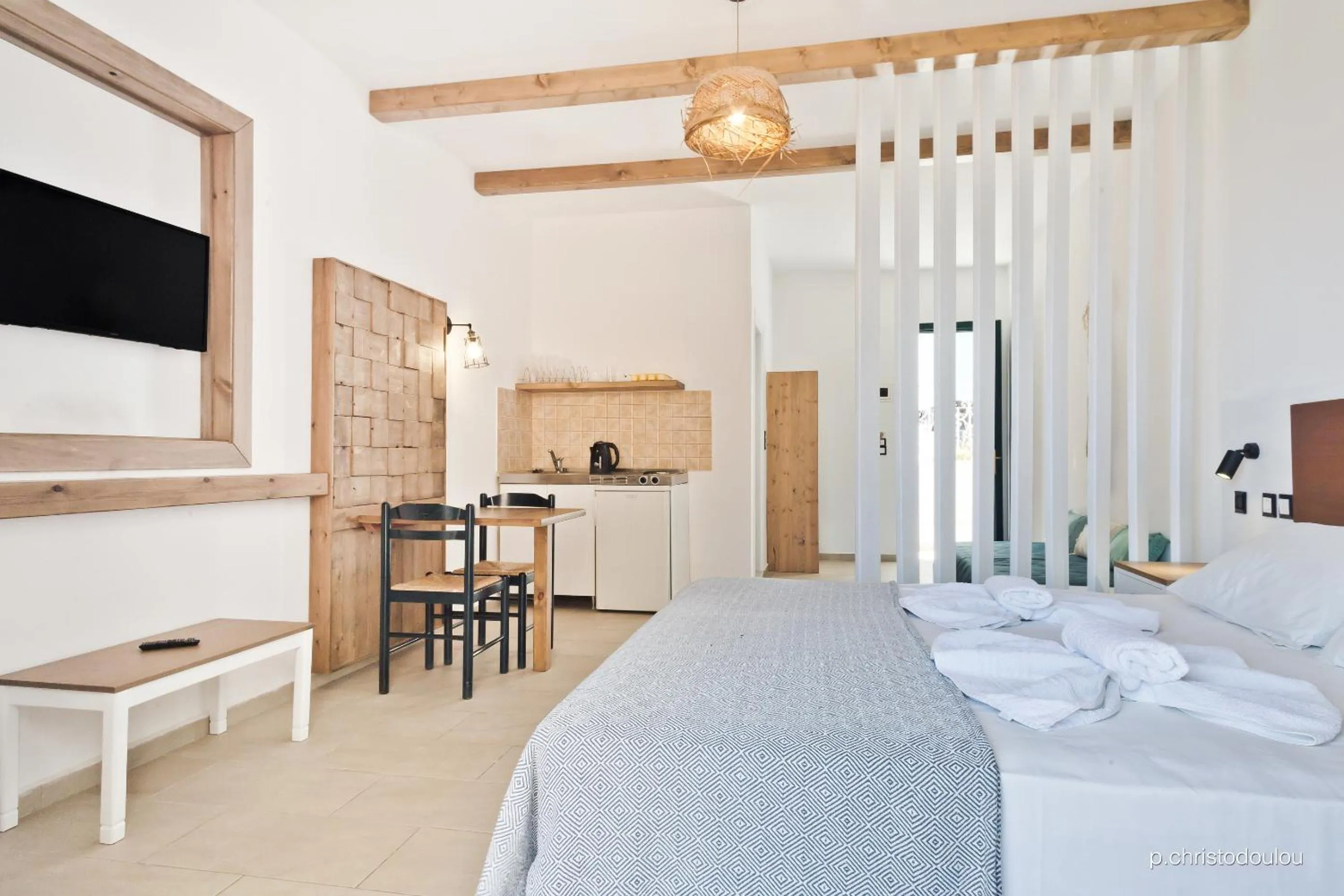 Bed in Kyra Panagia Hotel