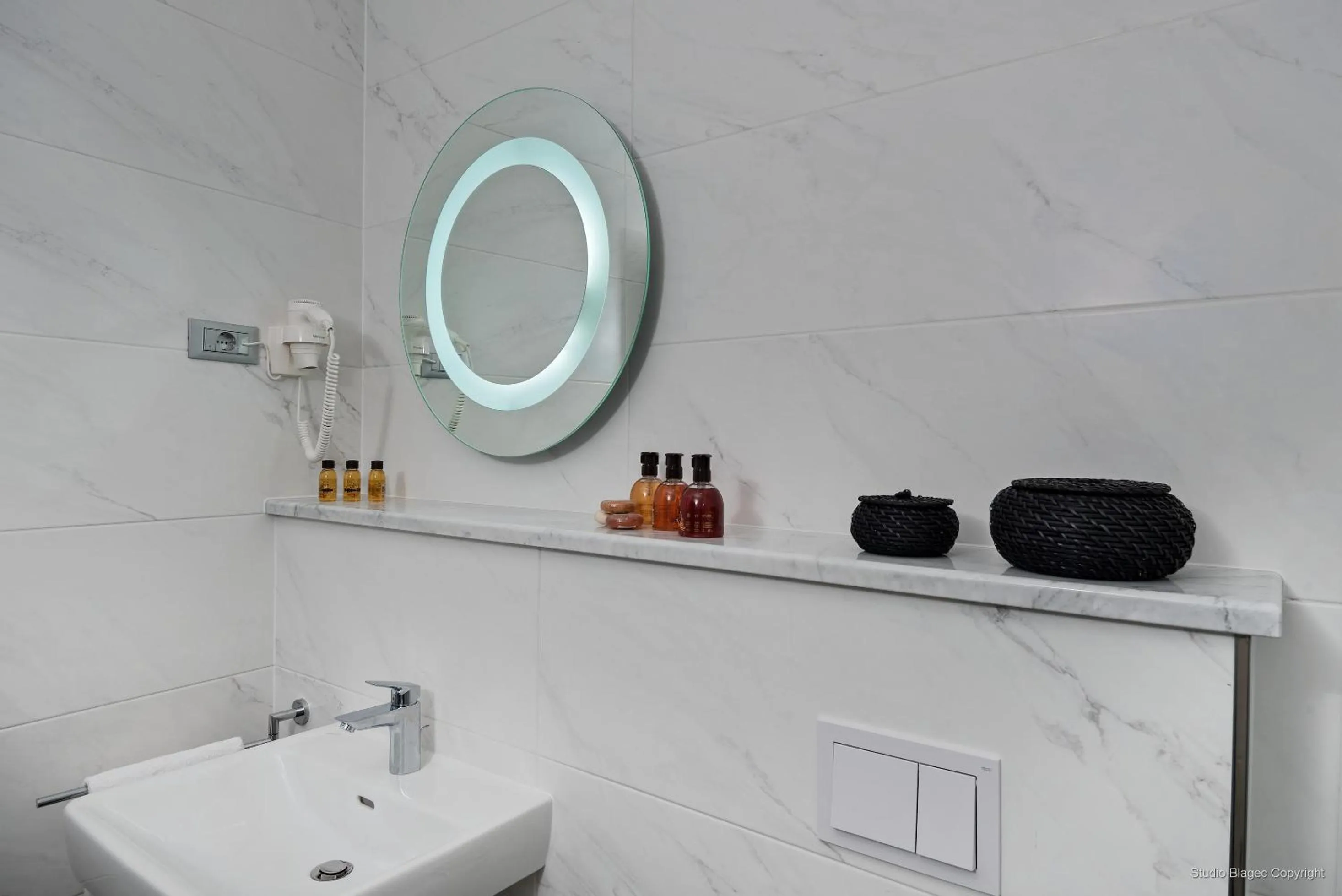 Bathroom in Priska Med Luxury Rooms