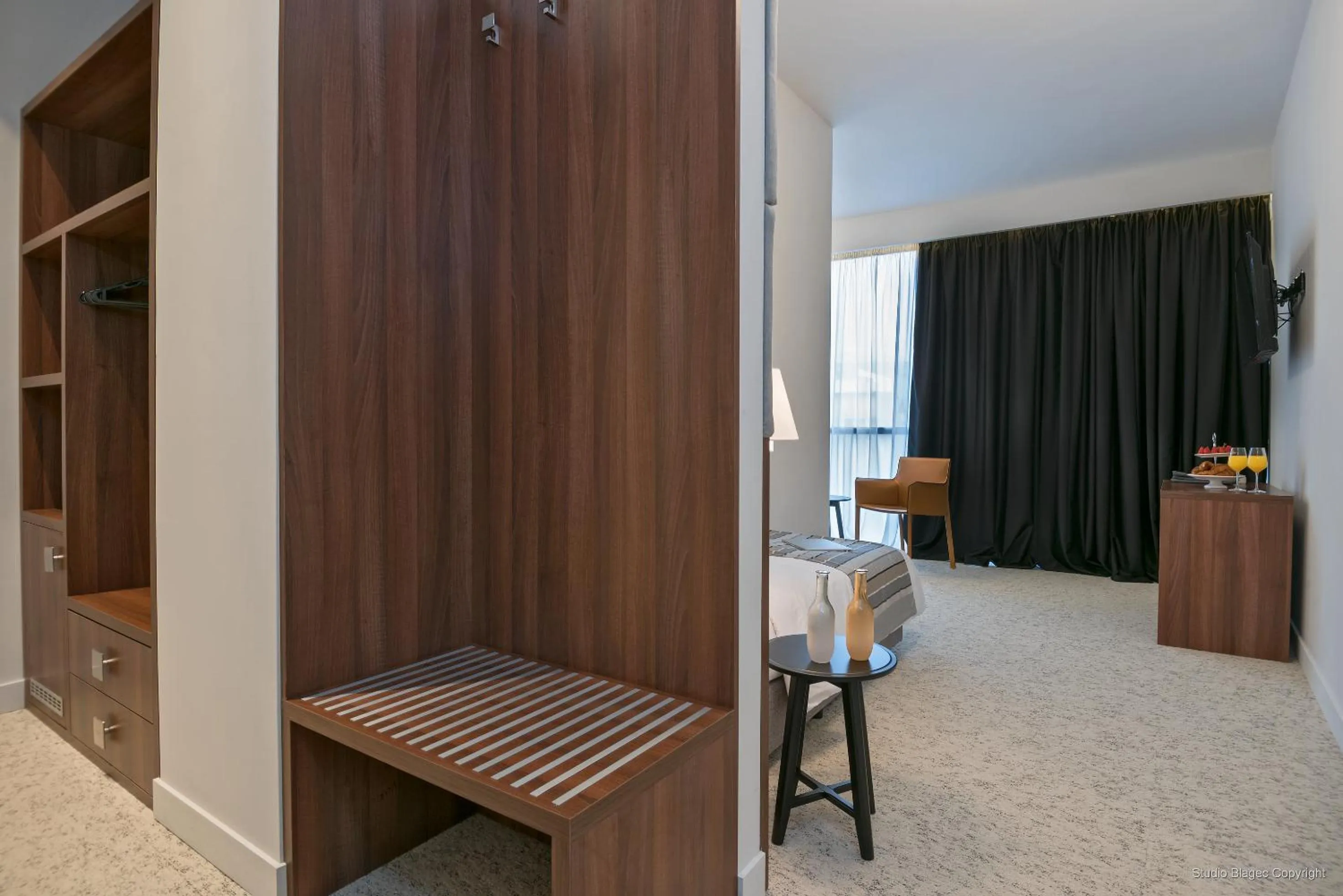 Decorative detail in Priska Med Luxury Rooms