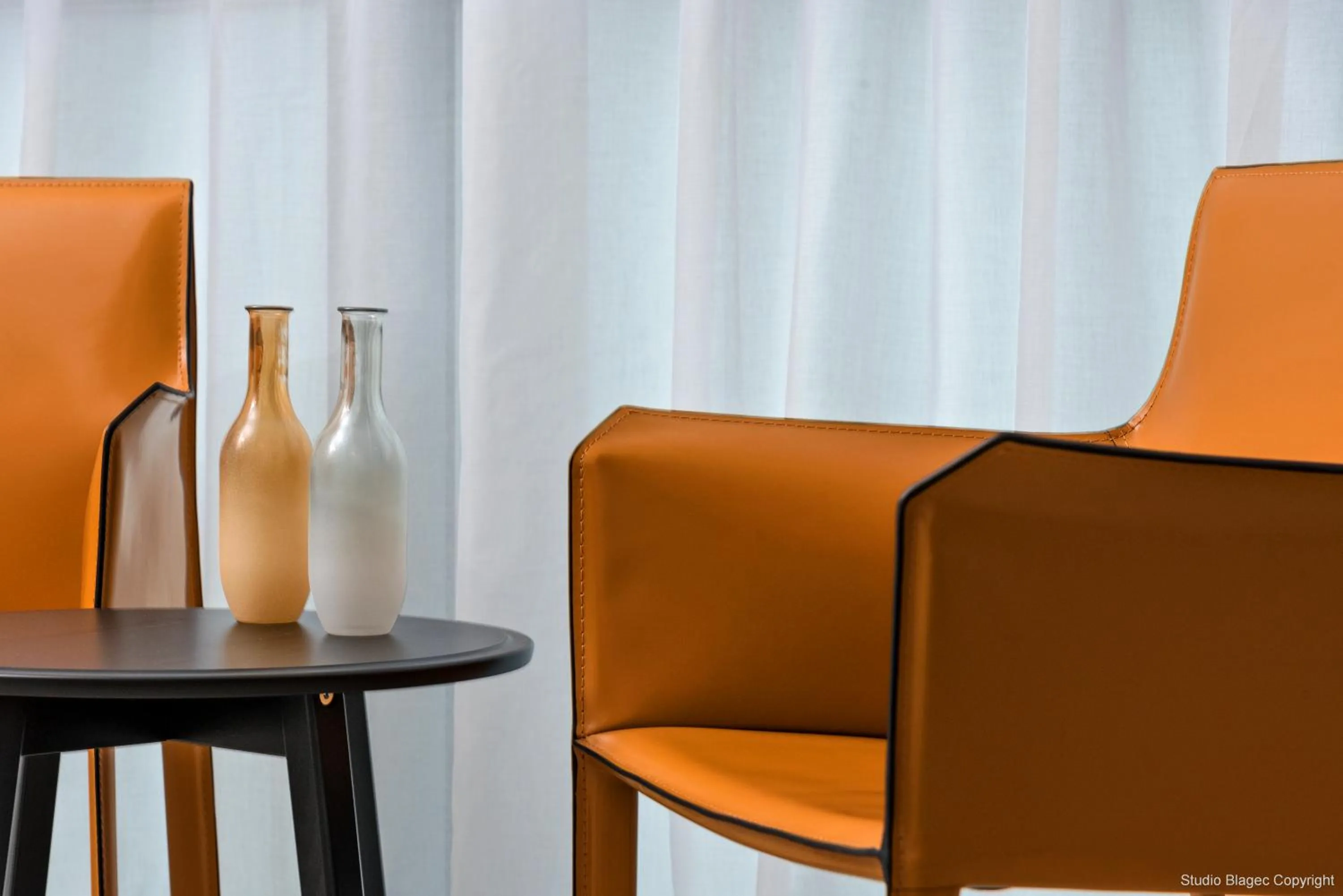 Seating area in Priska Med Luxury Rooms