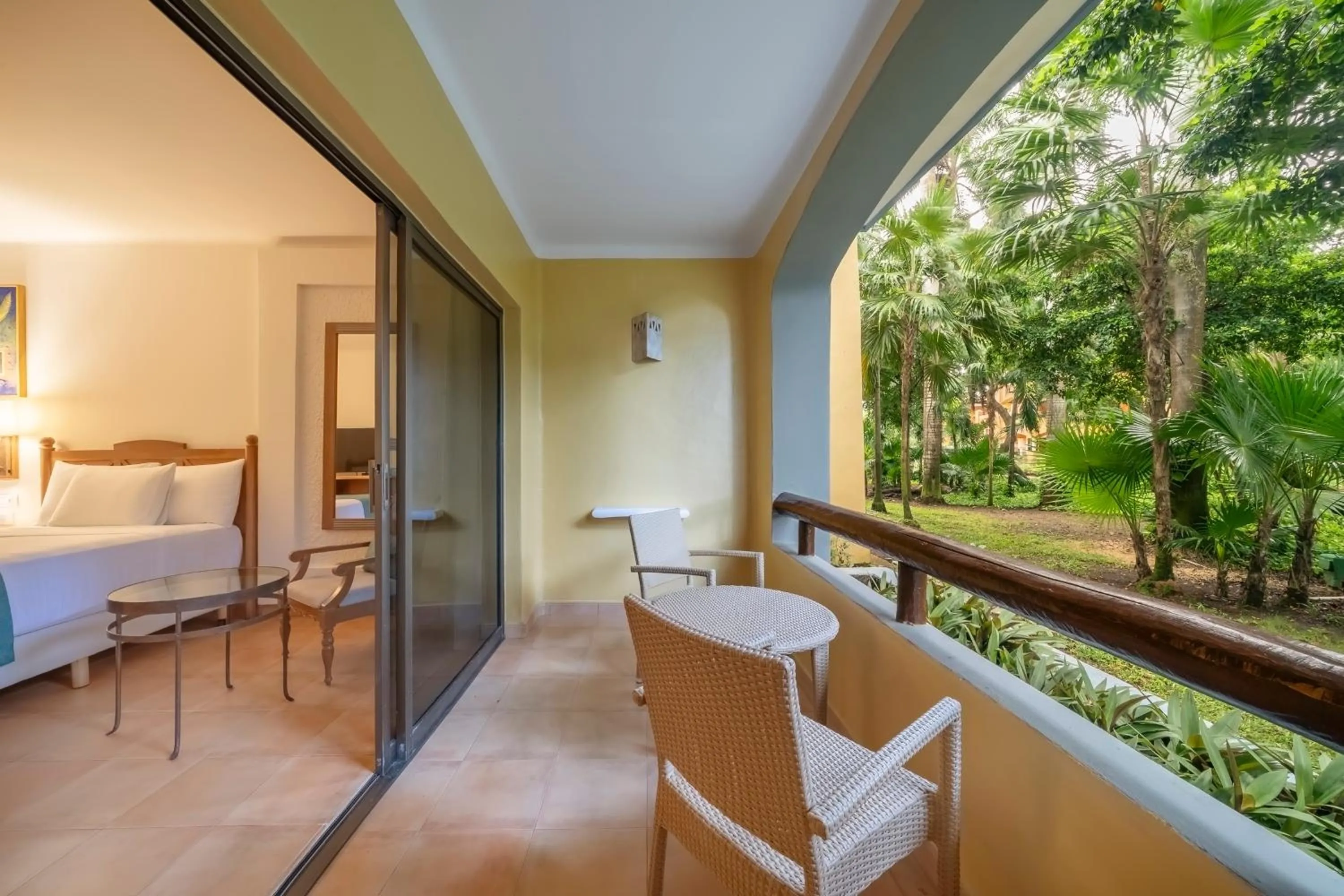 Bed in Iberostar Selection Paraíso Lindo - All Inclusive