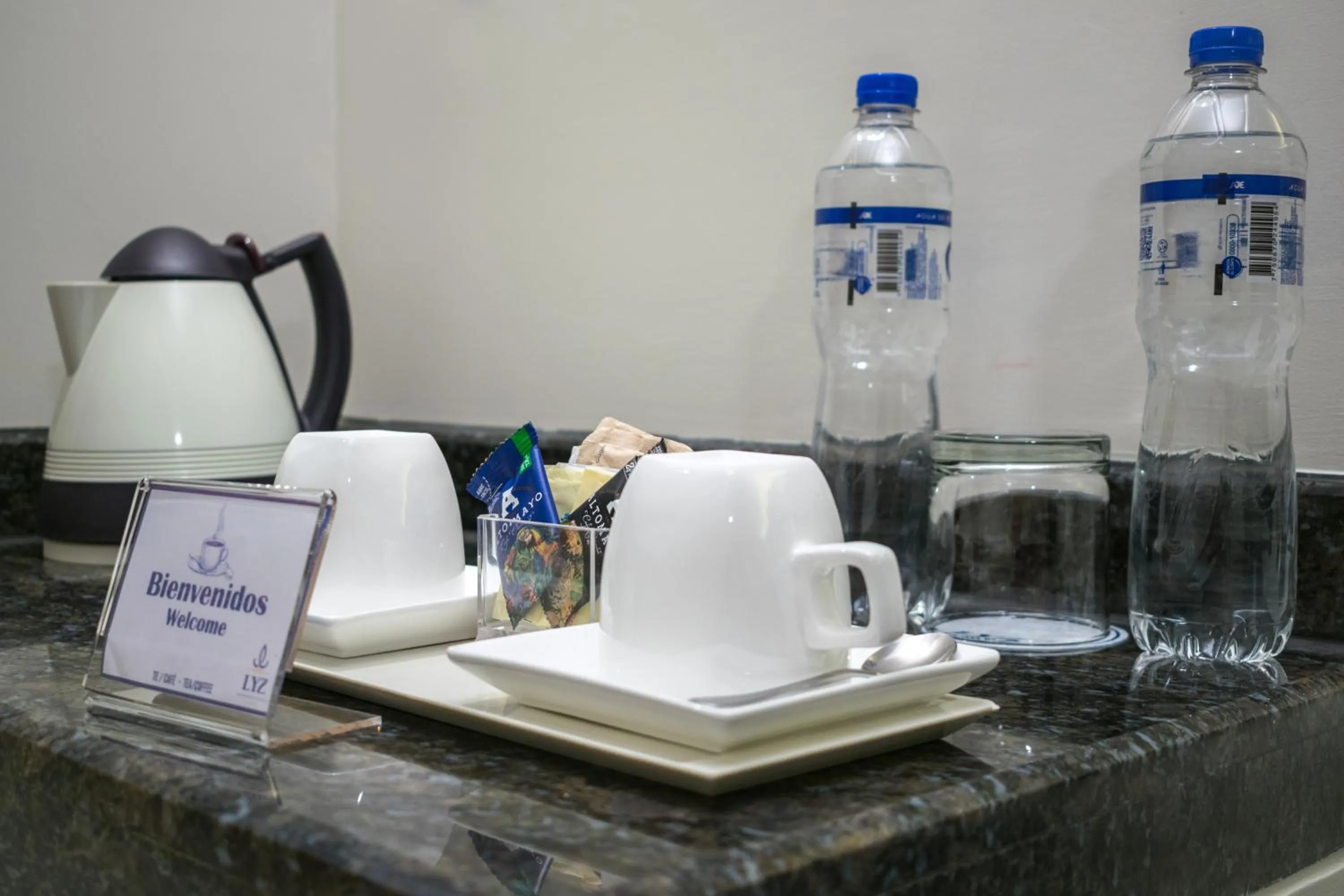 Coffee/tea facilities in Lyz Business Hotel