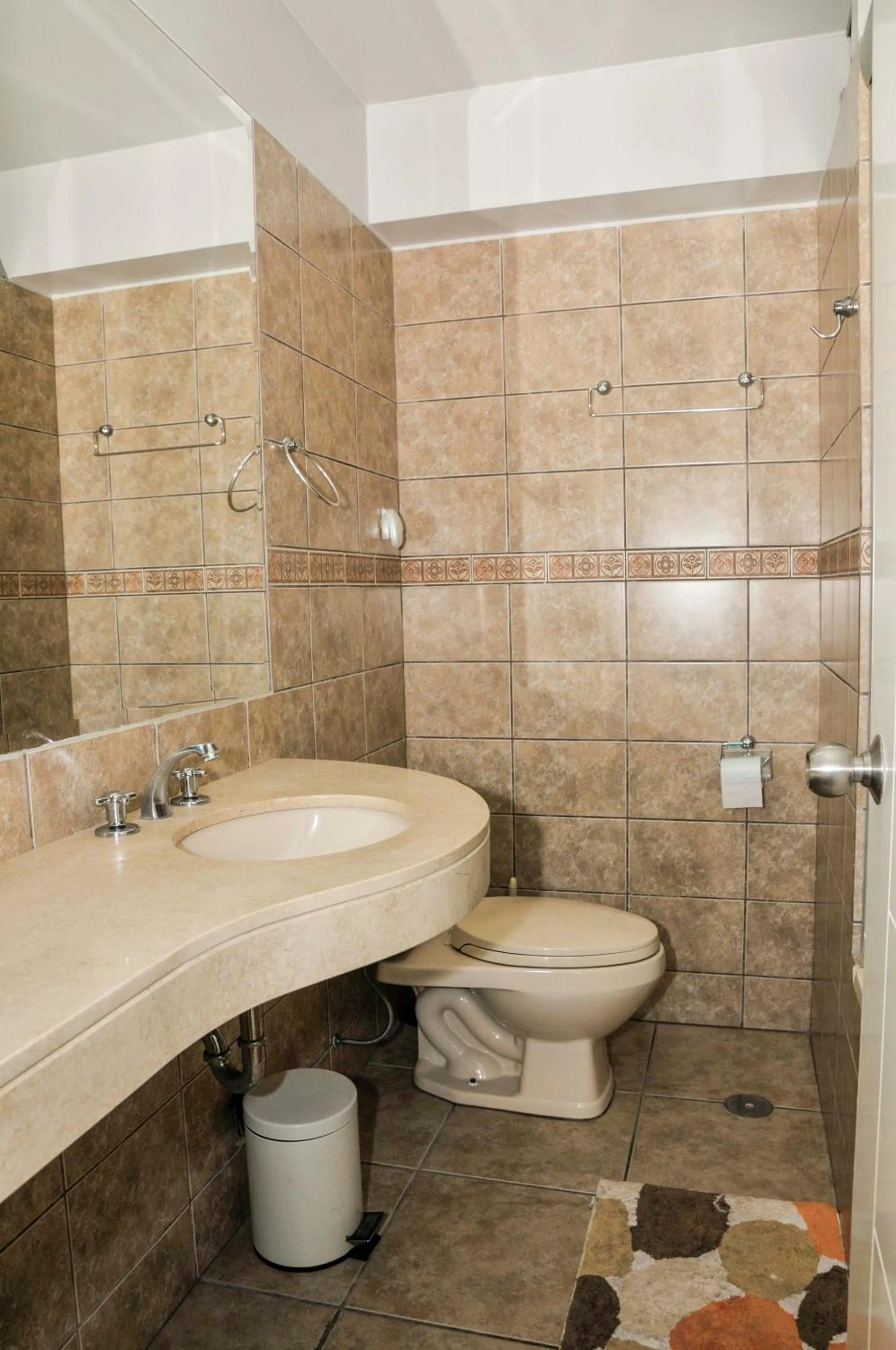 Bathroom in Miraflores Apartments 109 Tejada Ave by Private Host