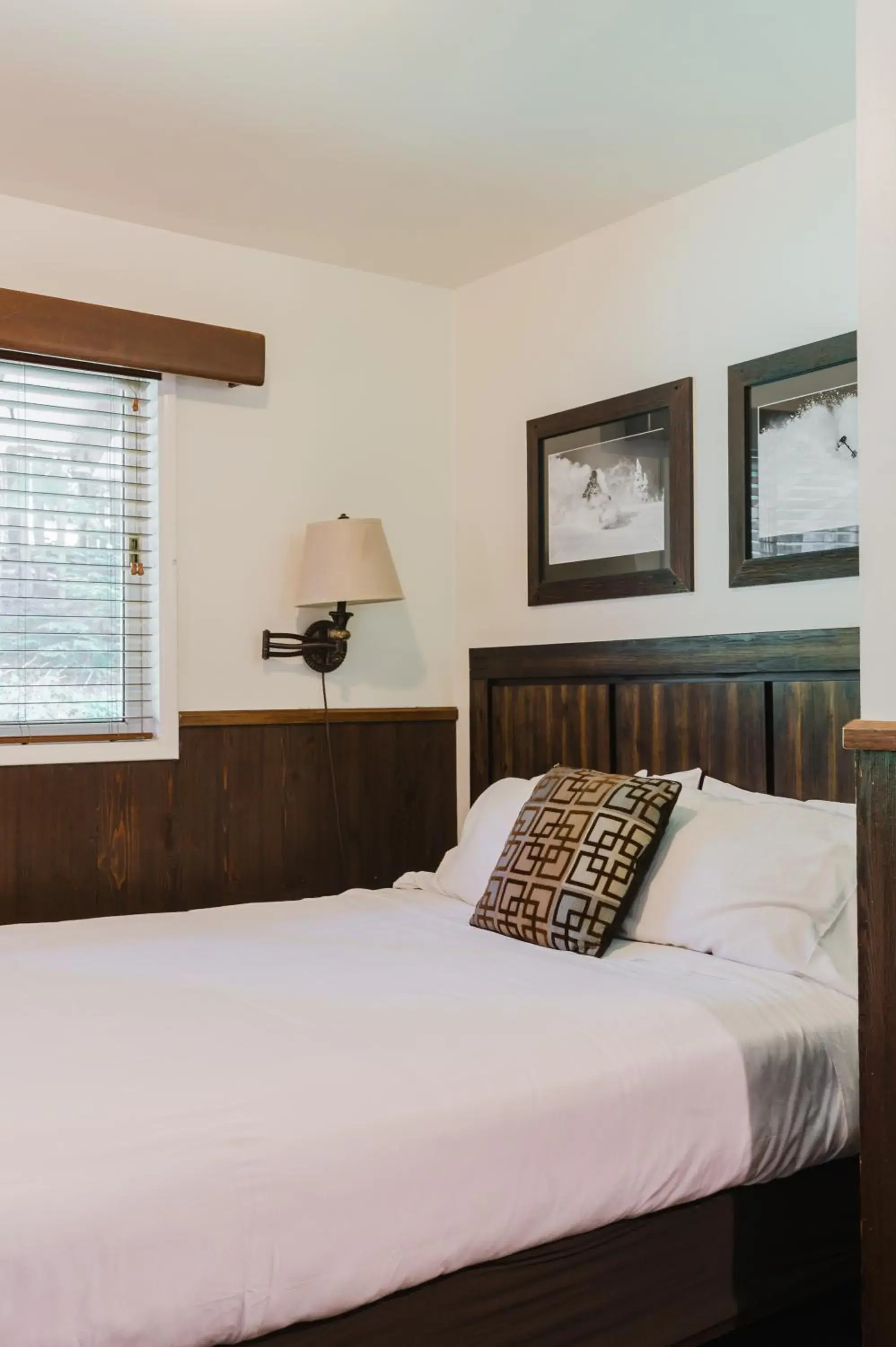 Studio with Sofa Bed in Crystal Mountain Hotels Studio with Sofa Bed in Crystal Mountain Hotels