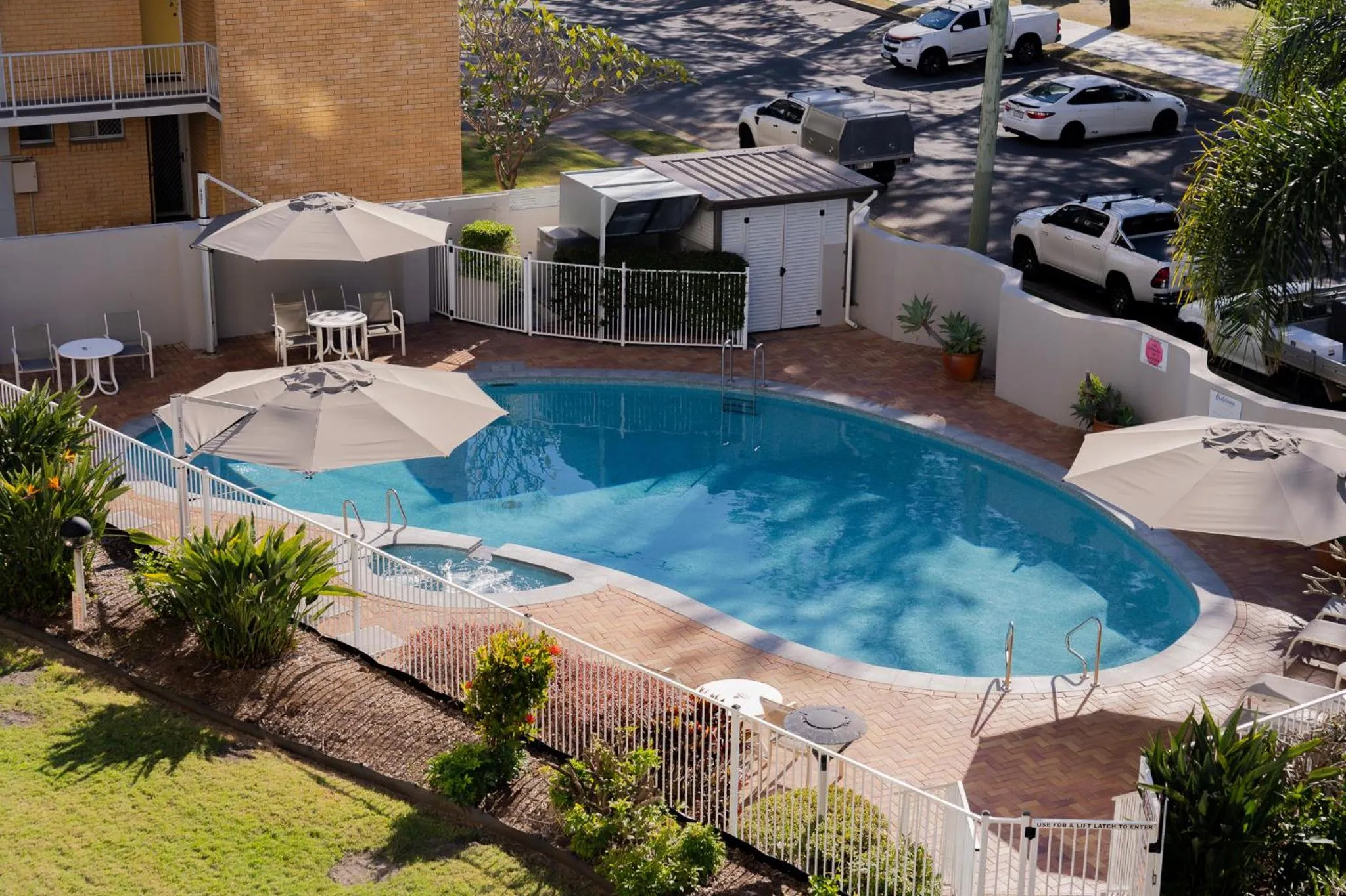 Cashelmara Beachfront Apartments