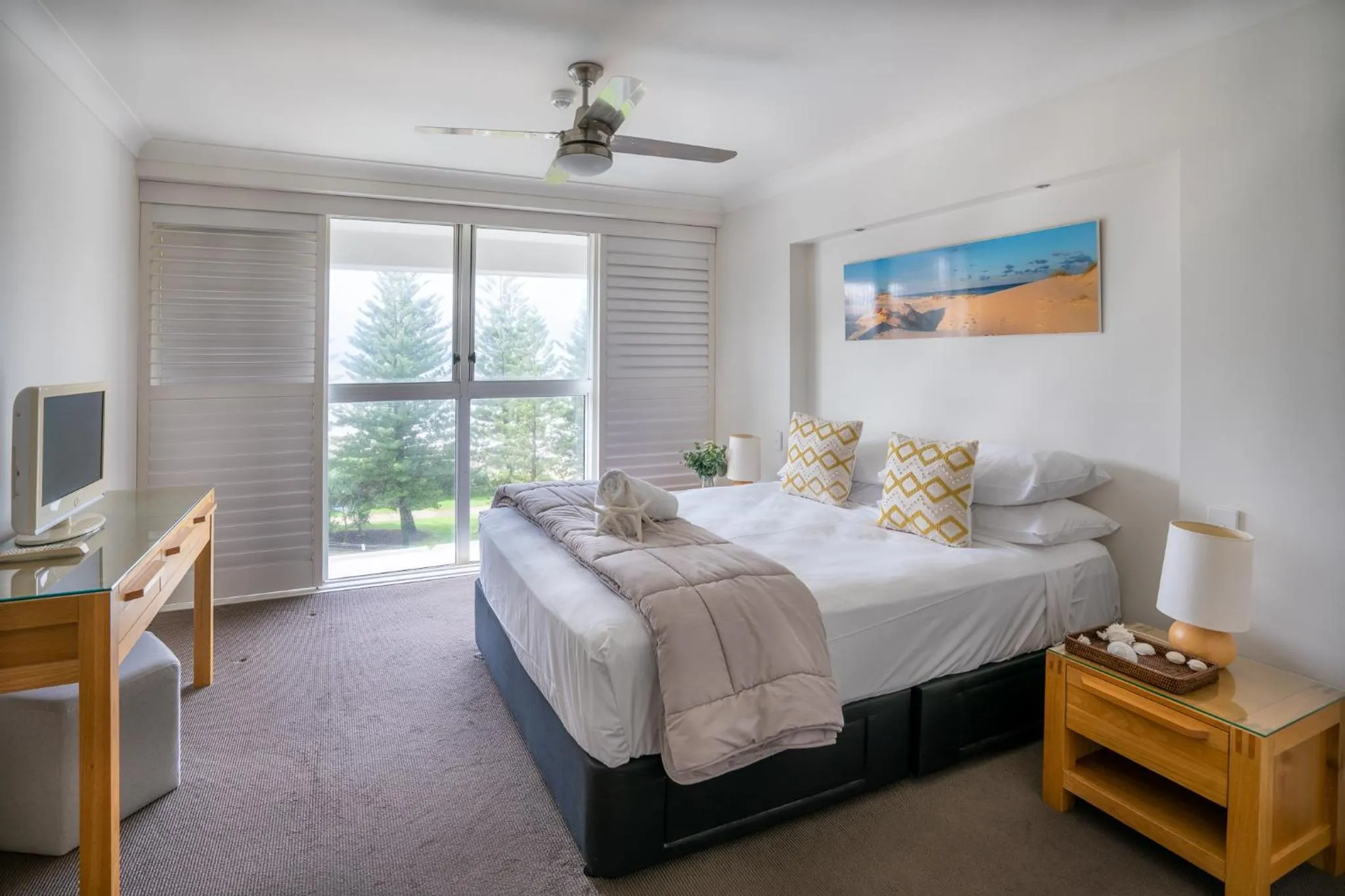 Bed in Cashelmara Beachfront Apartments