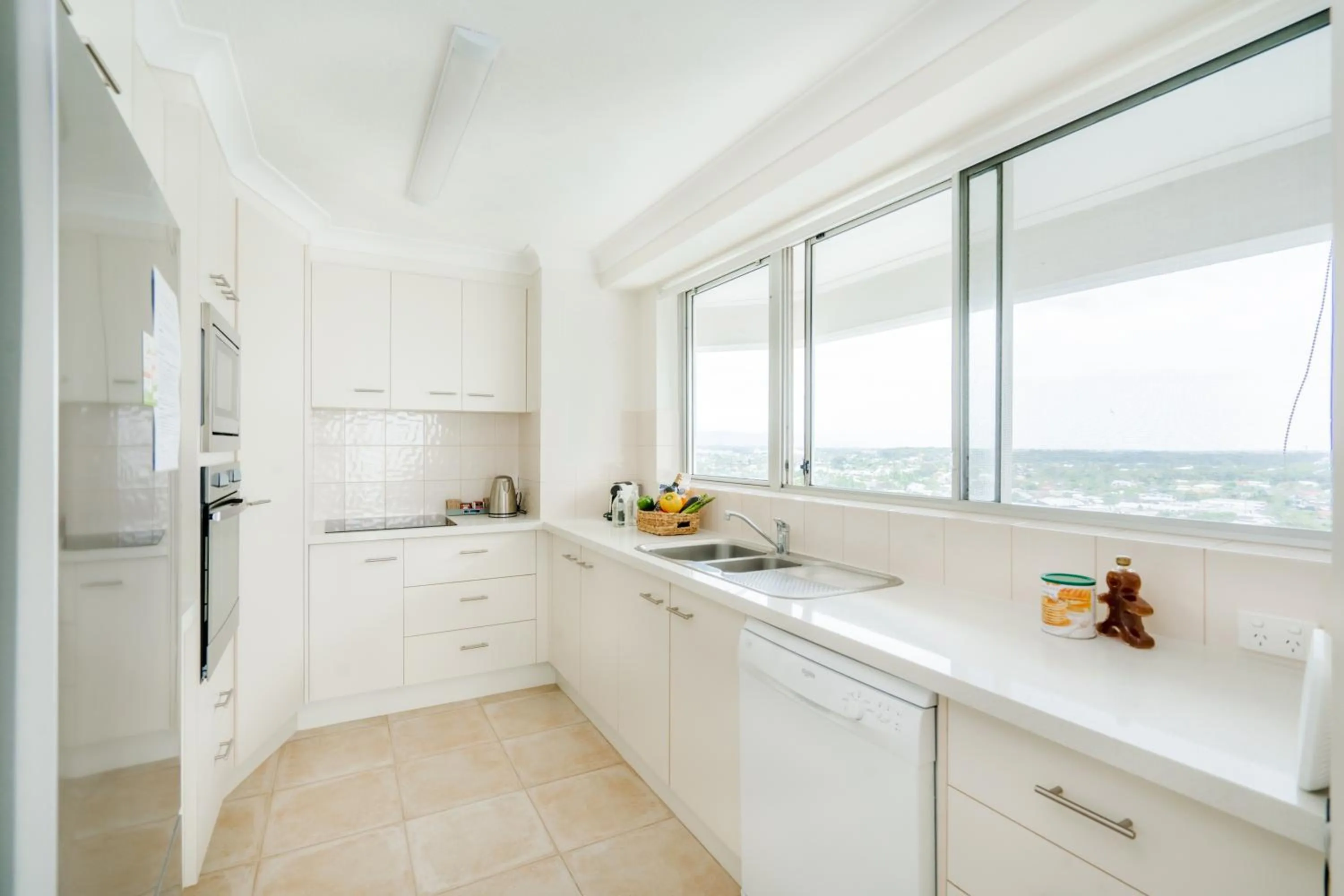 Coffee/tea facilities in Cashelmara Beachfront Apartments