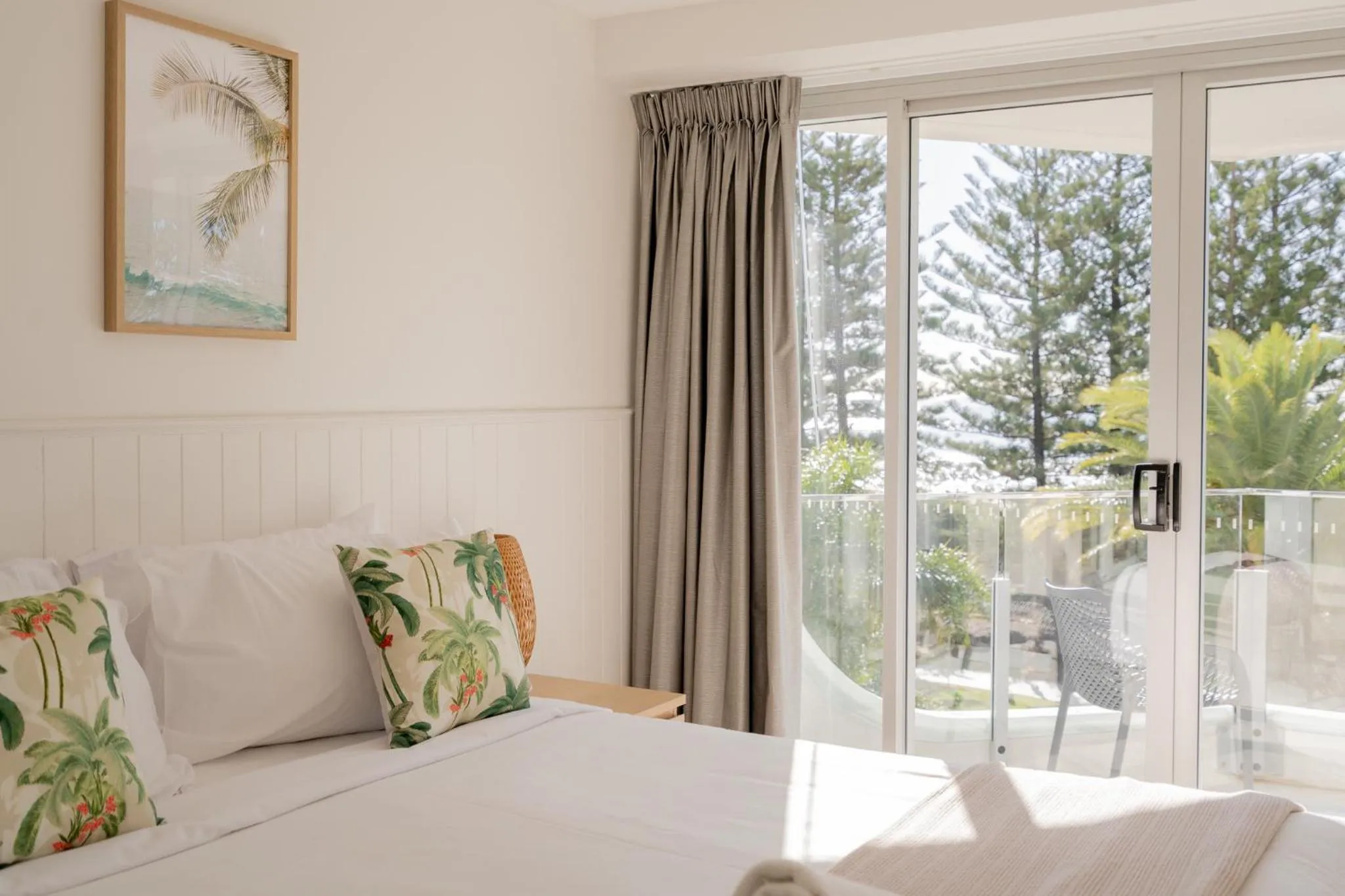 Bed in Cashelmara Beachfront Apartments