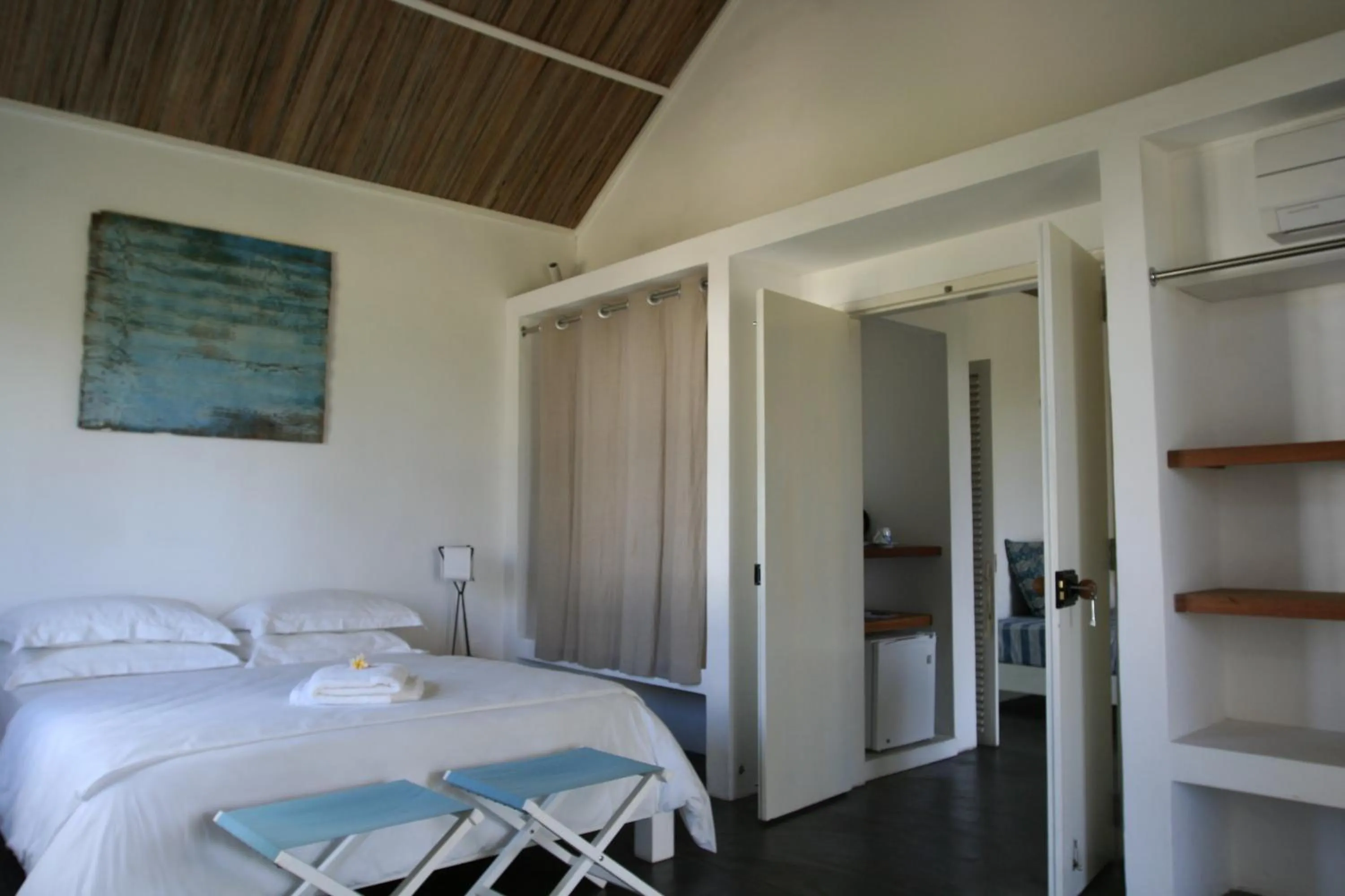 Bedroom, Bed in Bakwa Lodge