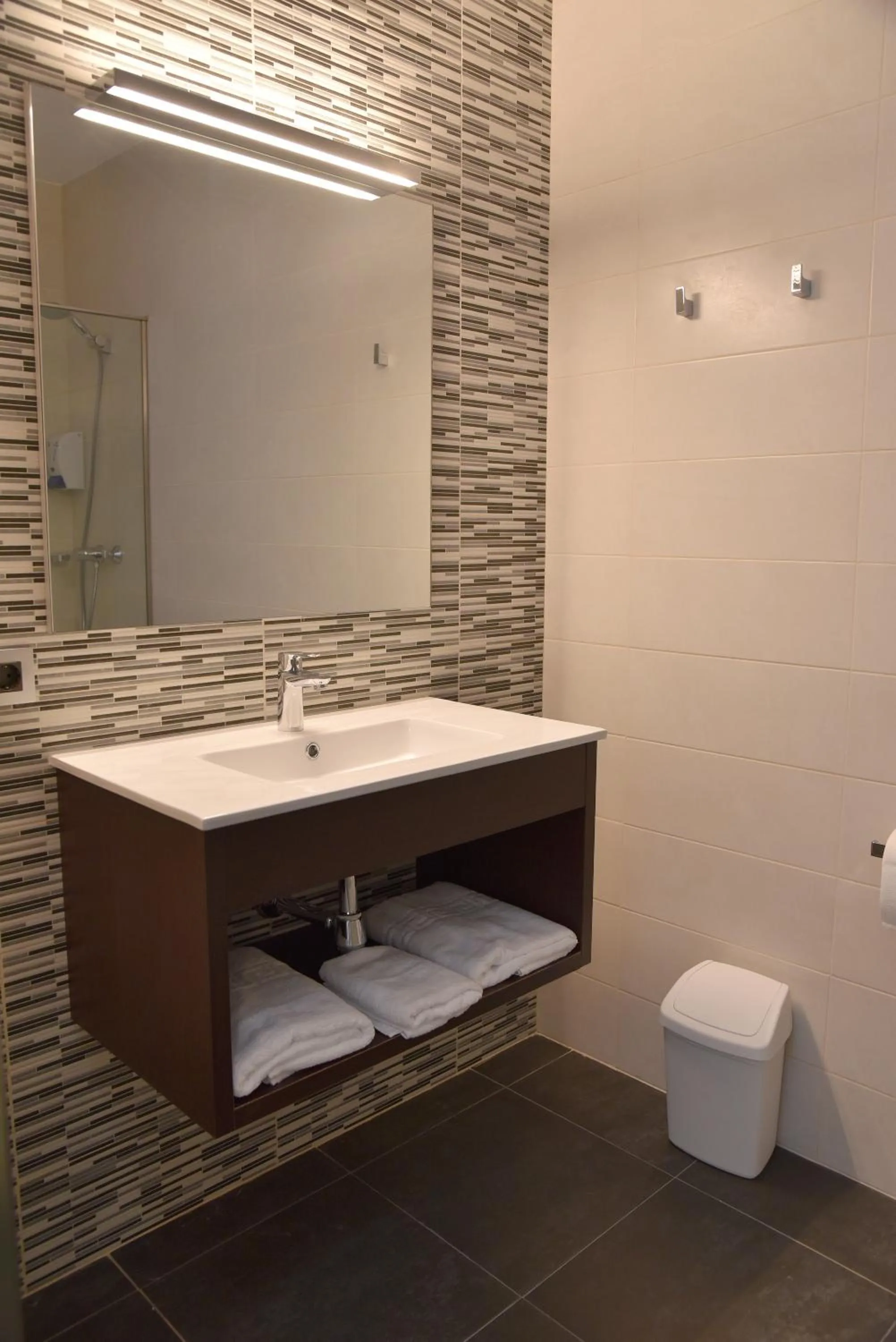 Bathroom in Hotel Julimar