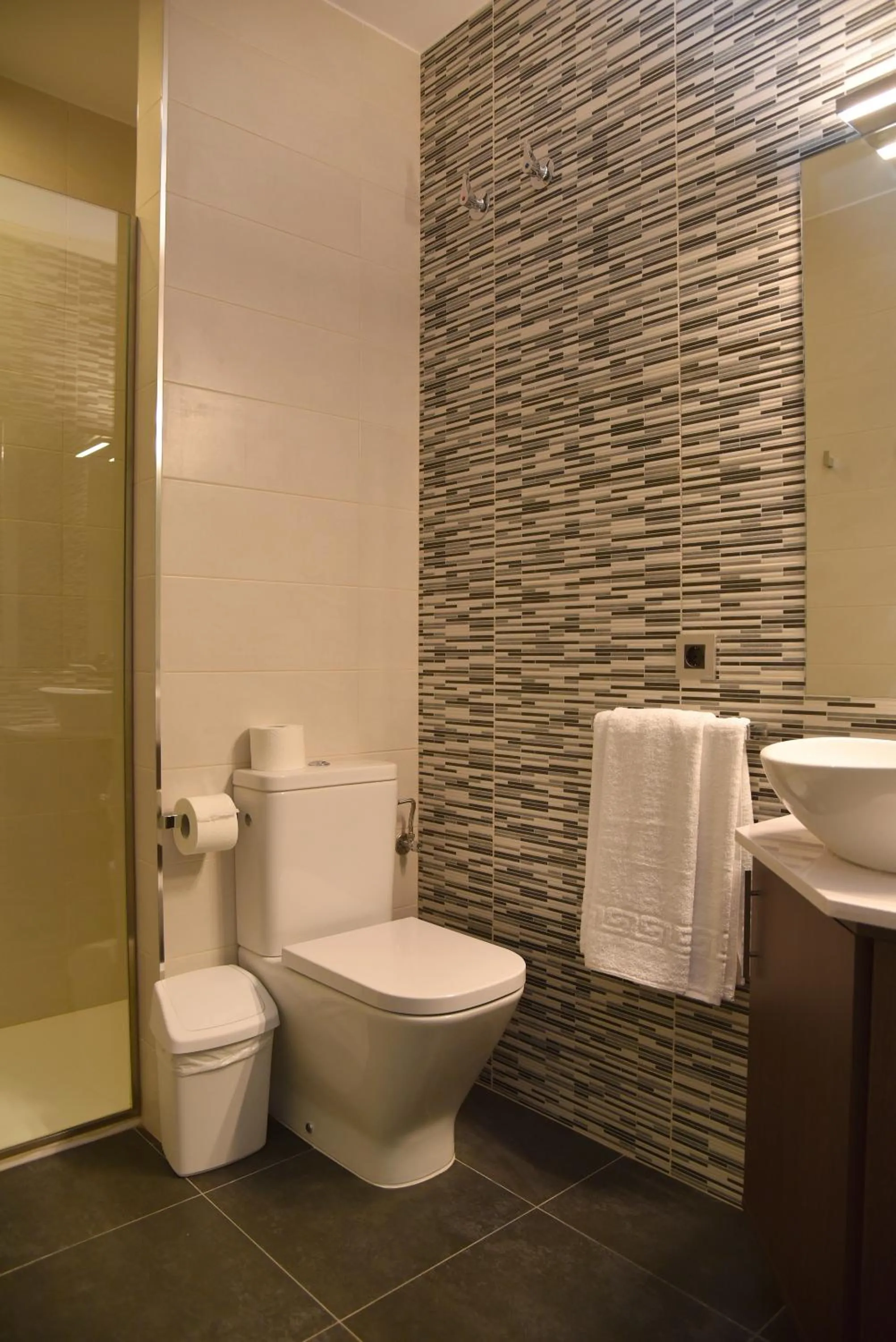 Bathroom in Hotel Julimar