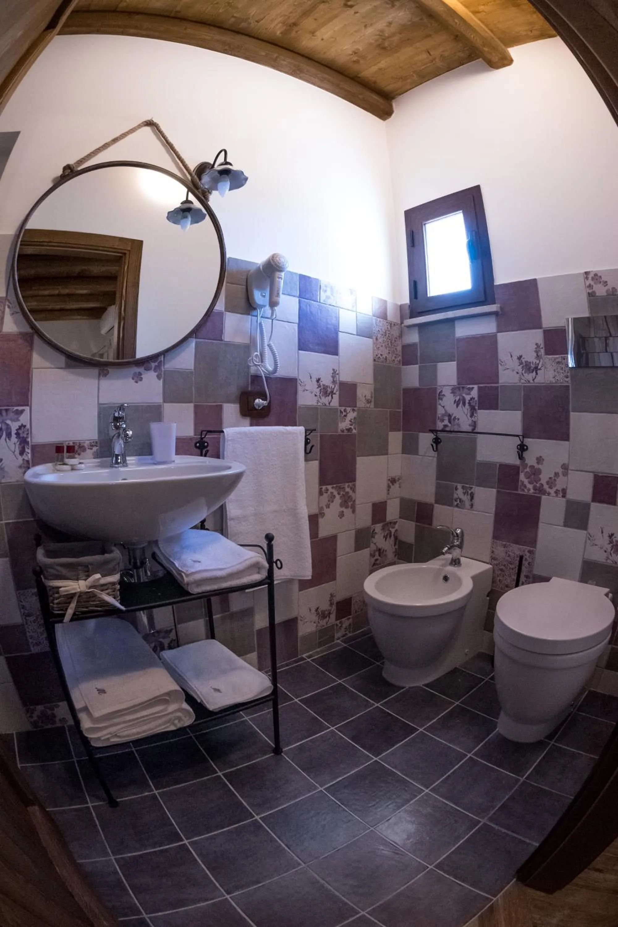 Bathroom in Parco dei Templi