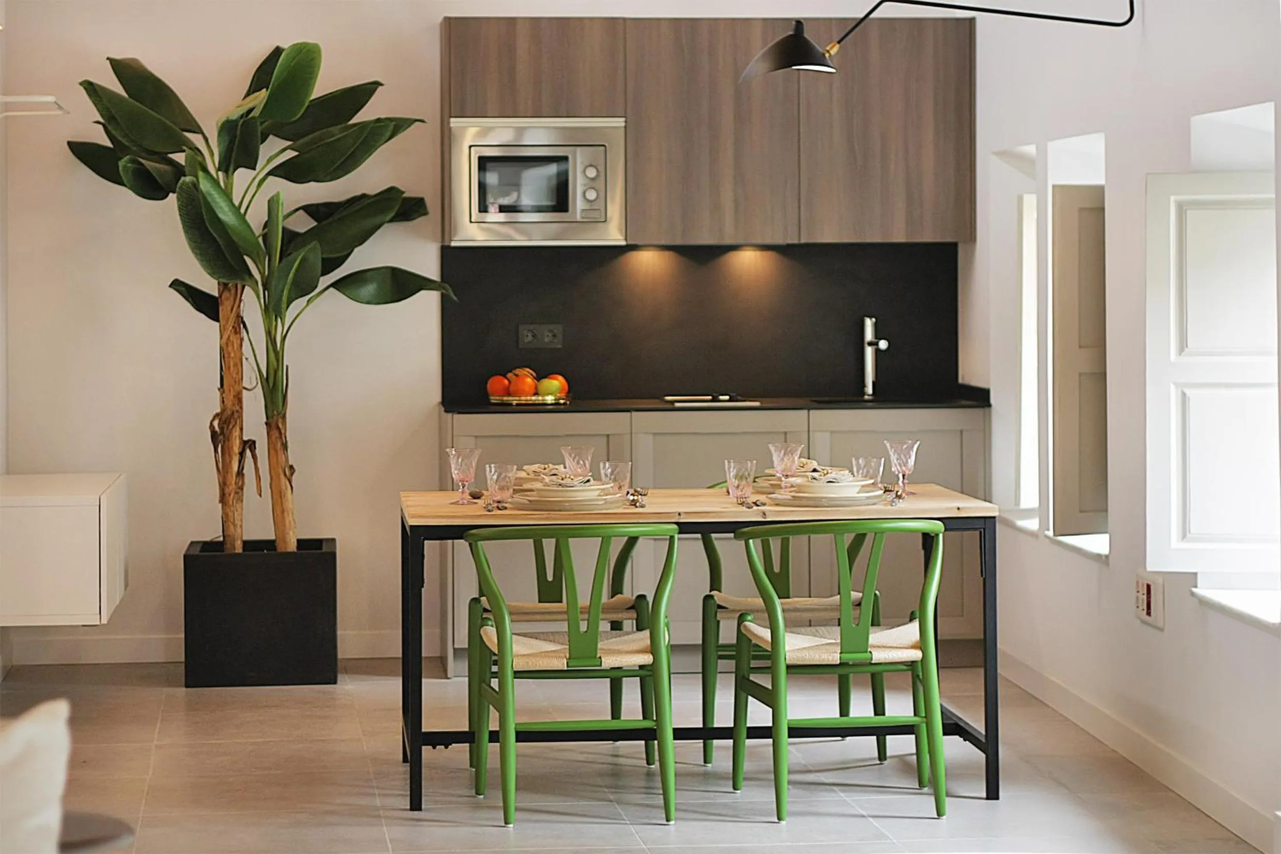 Dining area in iloftmalaga Premium Centro Histórico