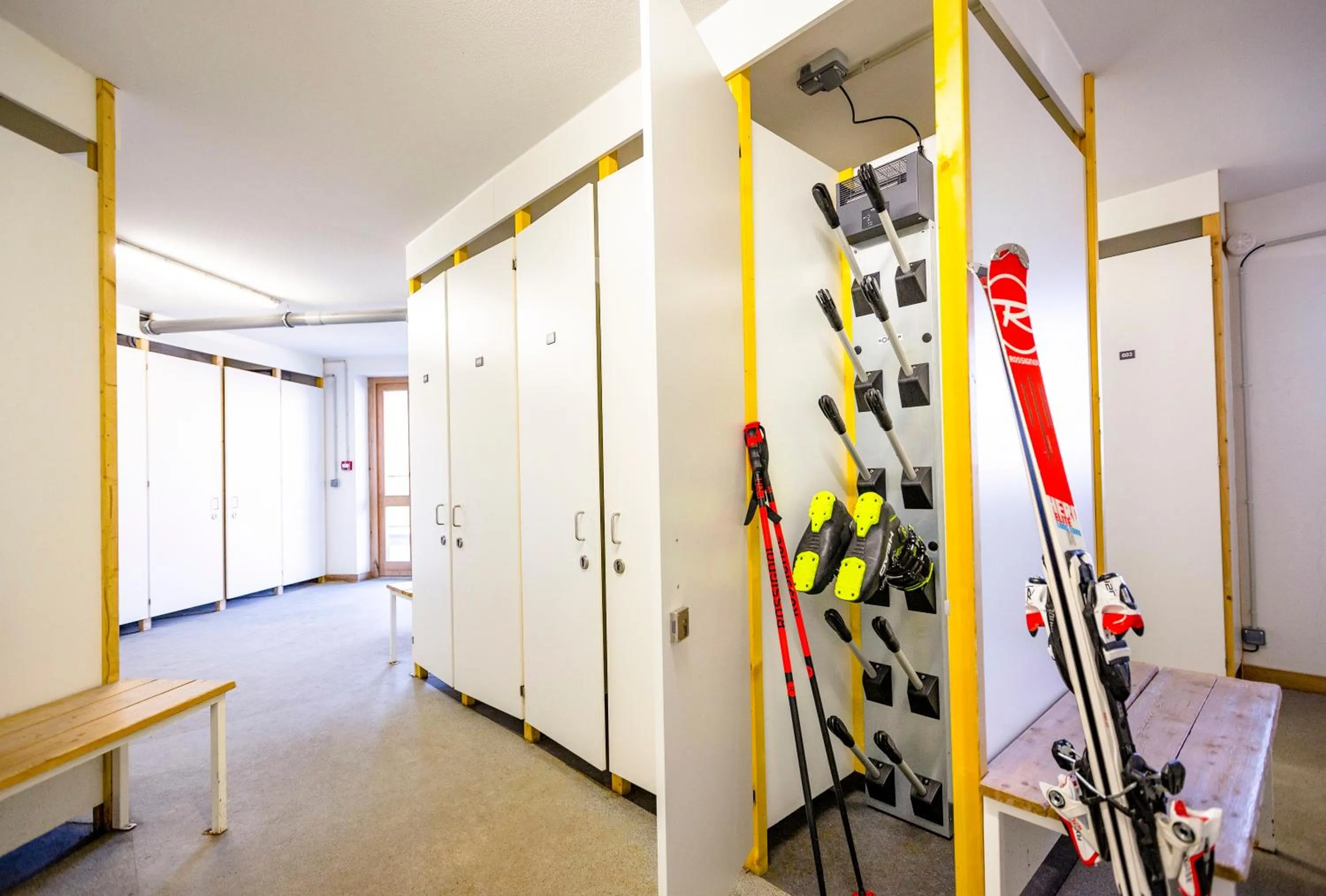 Skiing in Résidence Club mmv Le Cœur des Loges ****