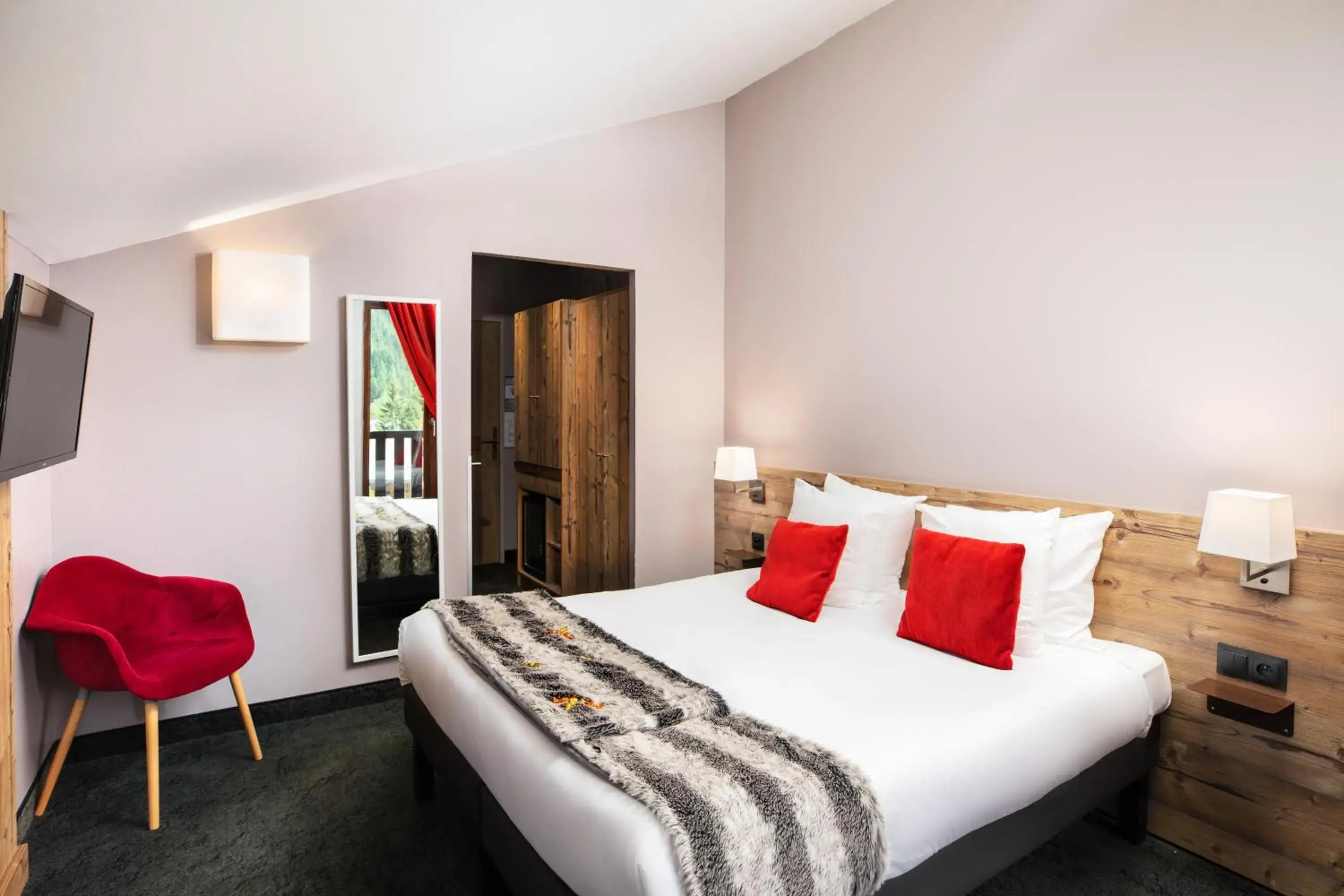 Double Room in SOWELL Family Valfrejus Double Room in SOWELL Family Valfrejus