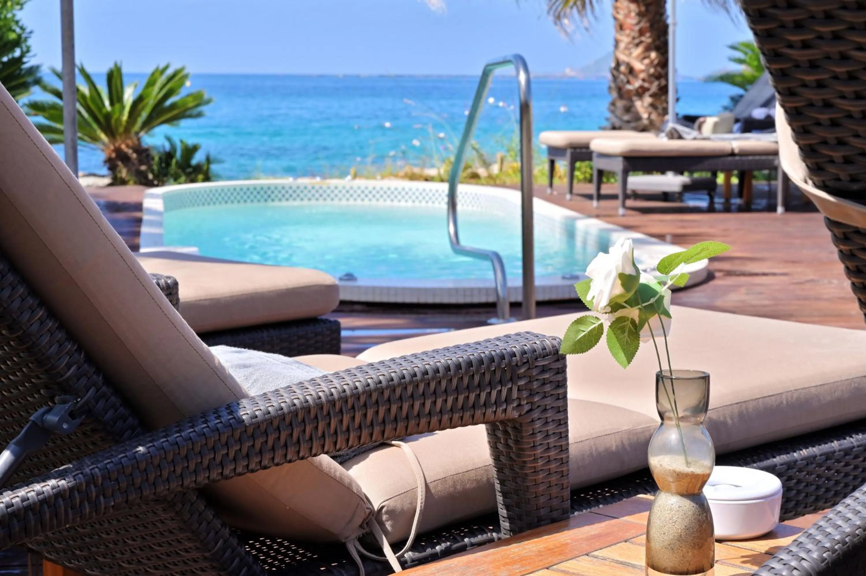 Natural landscape in Hôtel Le Week end