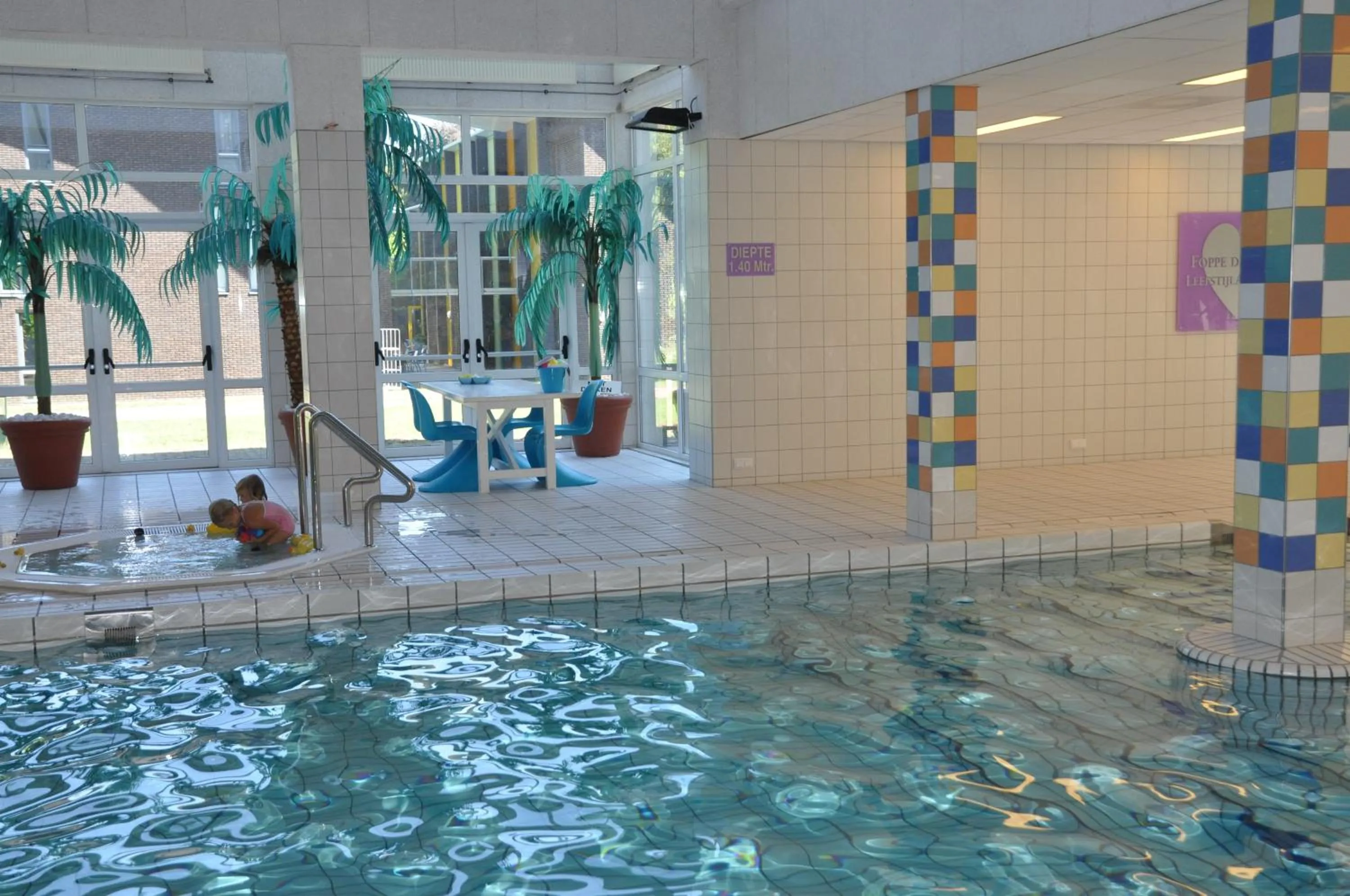 Swimming pool in Hotel Spelderholt