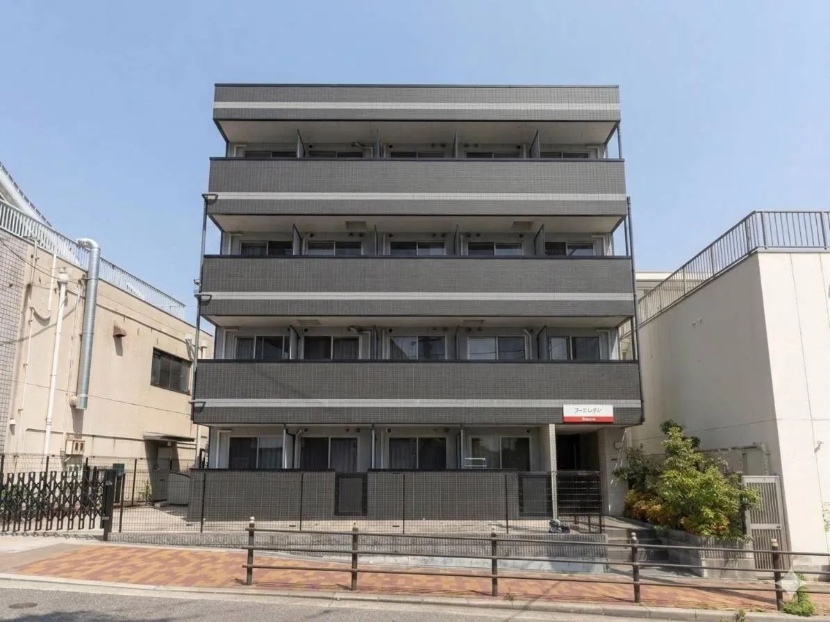 Property building in Tabist Gloire Osaka