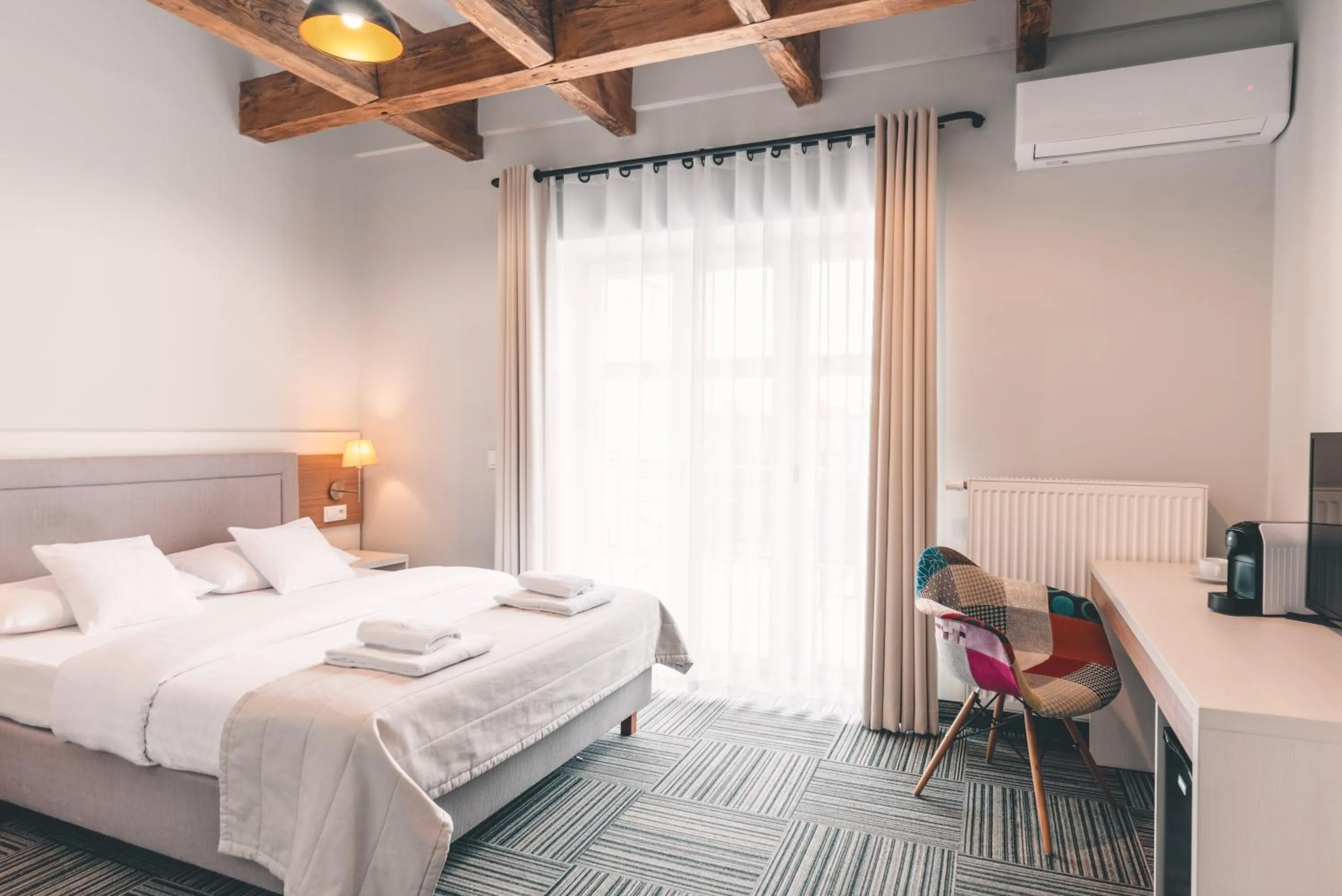 Bed in Fortune boutique old town