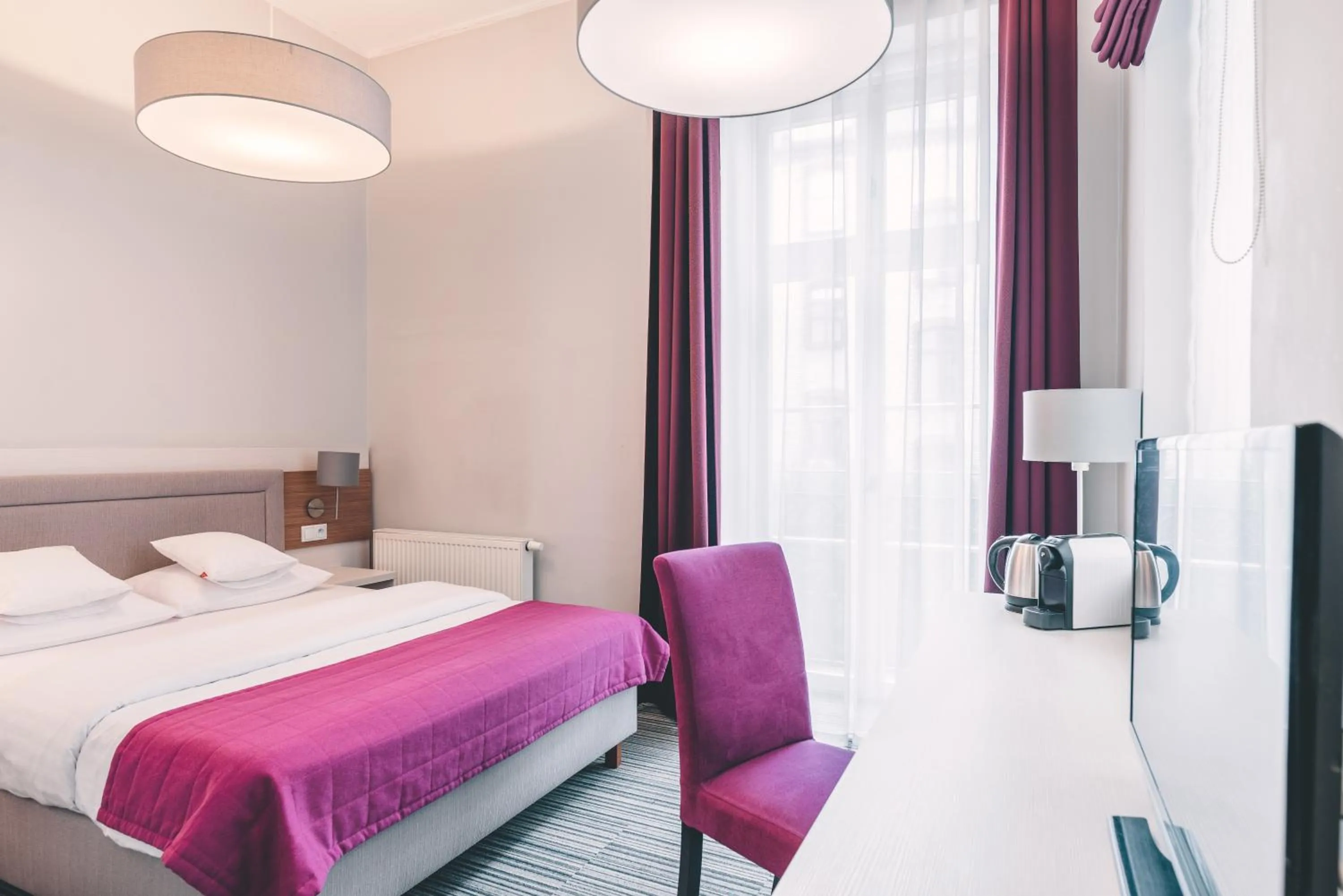 Photo of the whole room, Bed in Fortune boutique old town