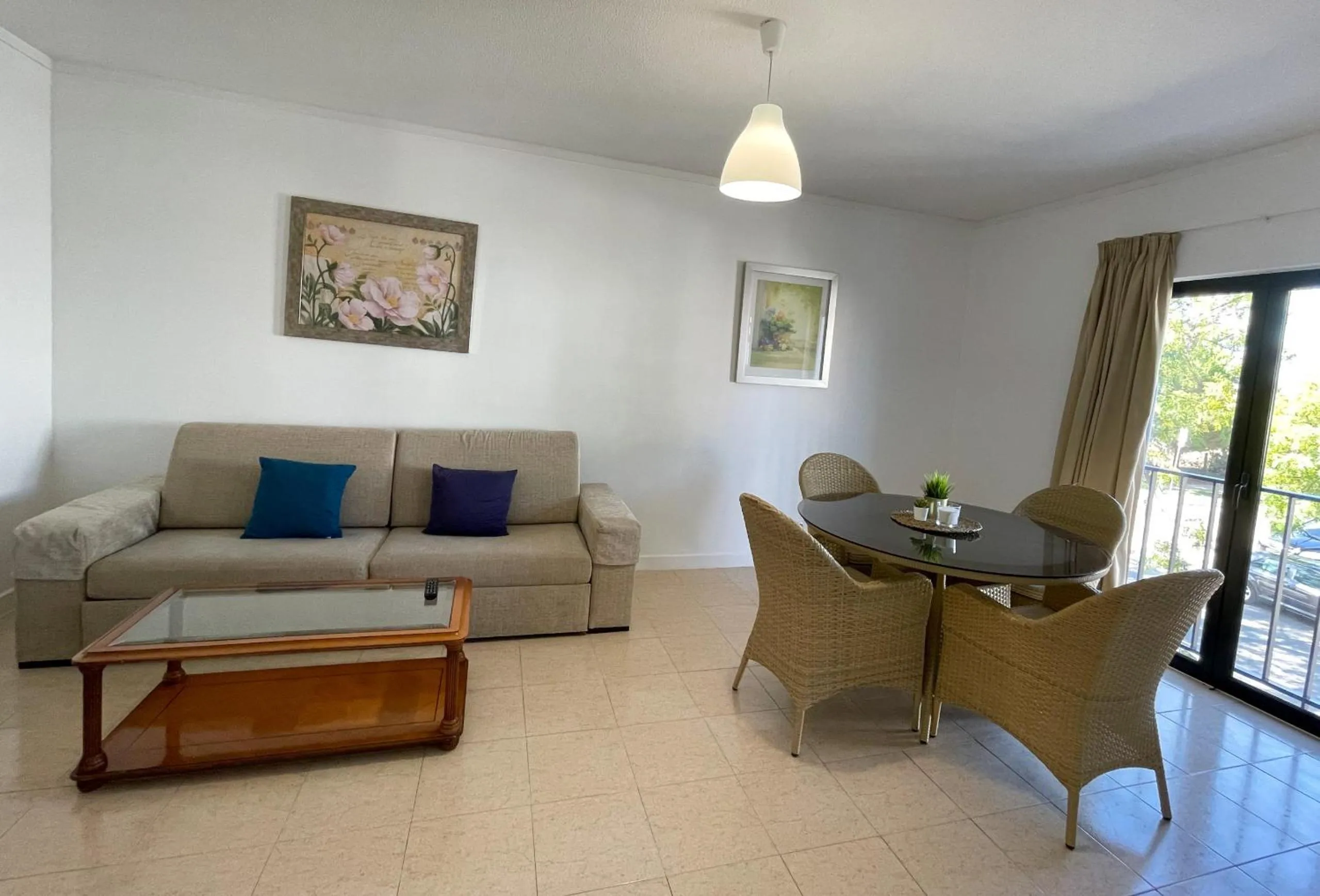 Communal lounge/ TV room in Mouraliz Apartments by HD PROPERTIES - Vilamoura Marina