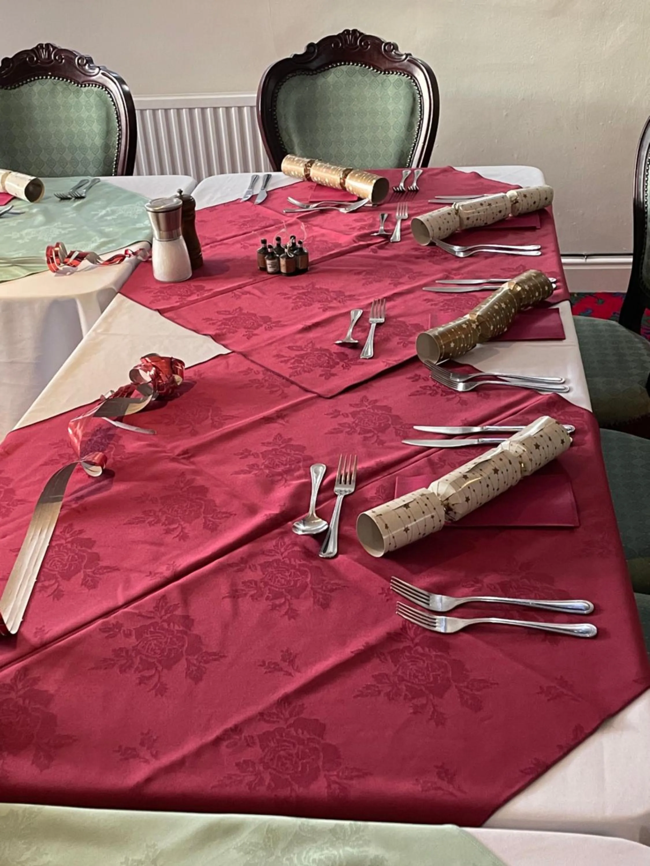 Restaurant/places to eat in The Old Pound Inn