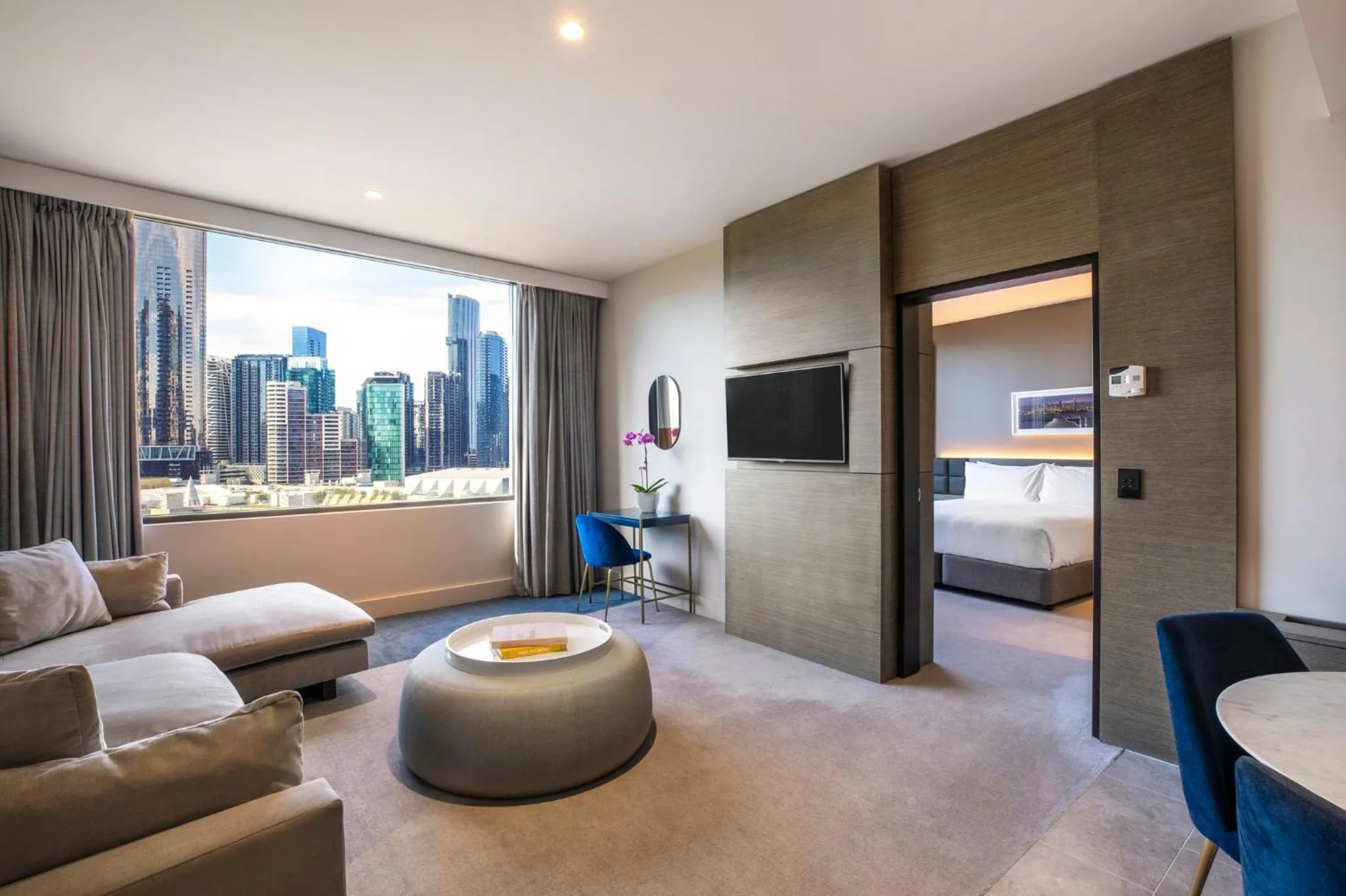 Photo of the whole room, Bed in Crowne Plaza Melbourne by IHG
