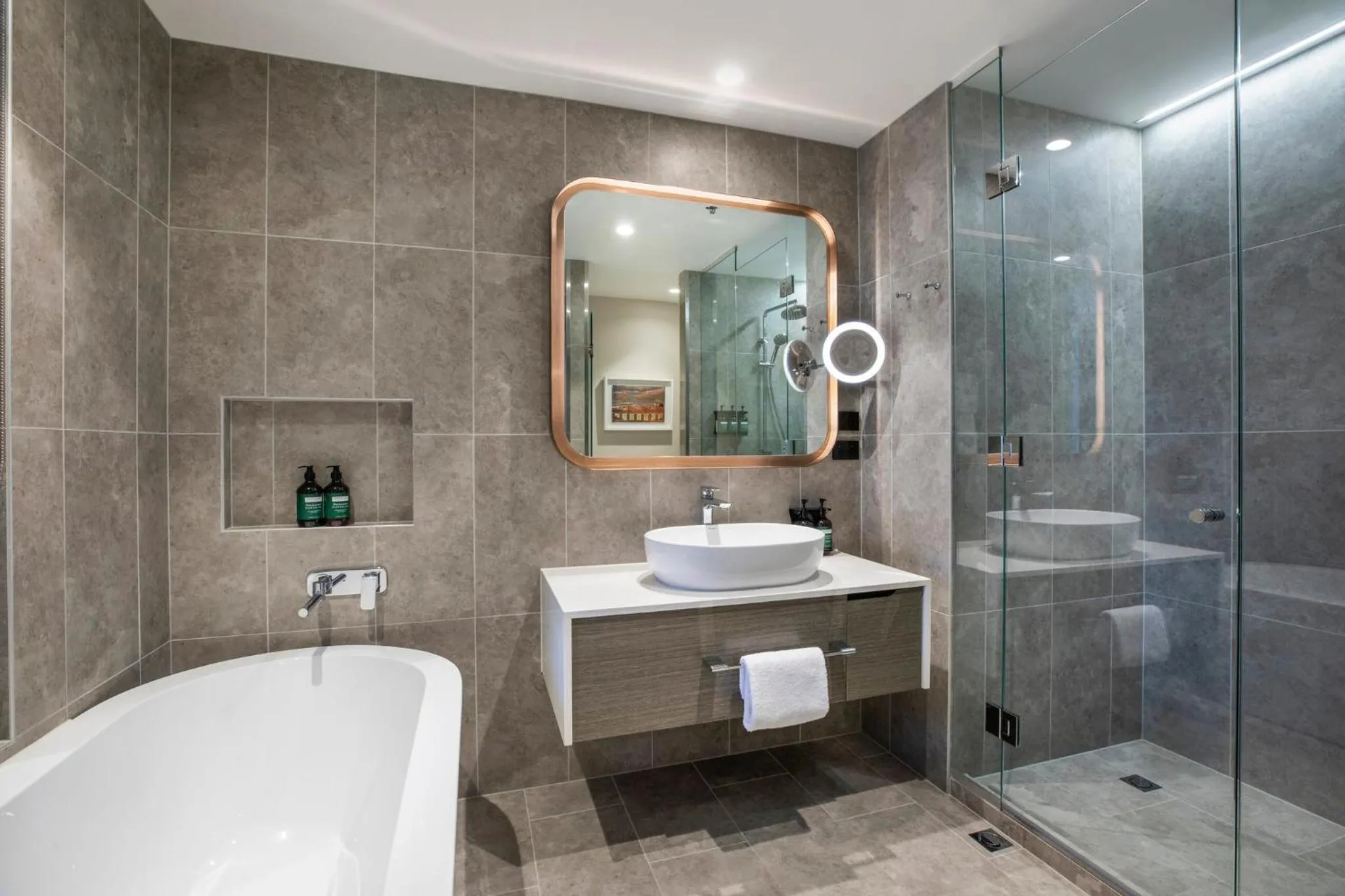 Bathroom in Crowne Plaza Melbourne by IHG