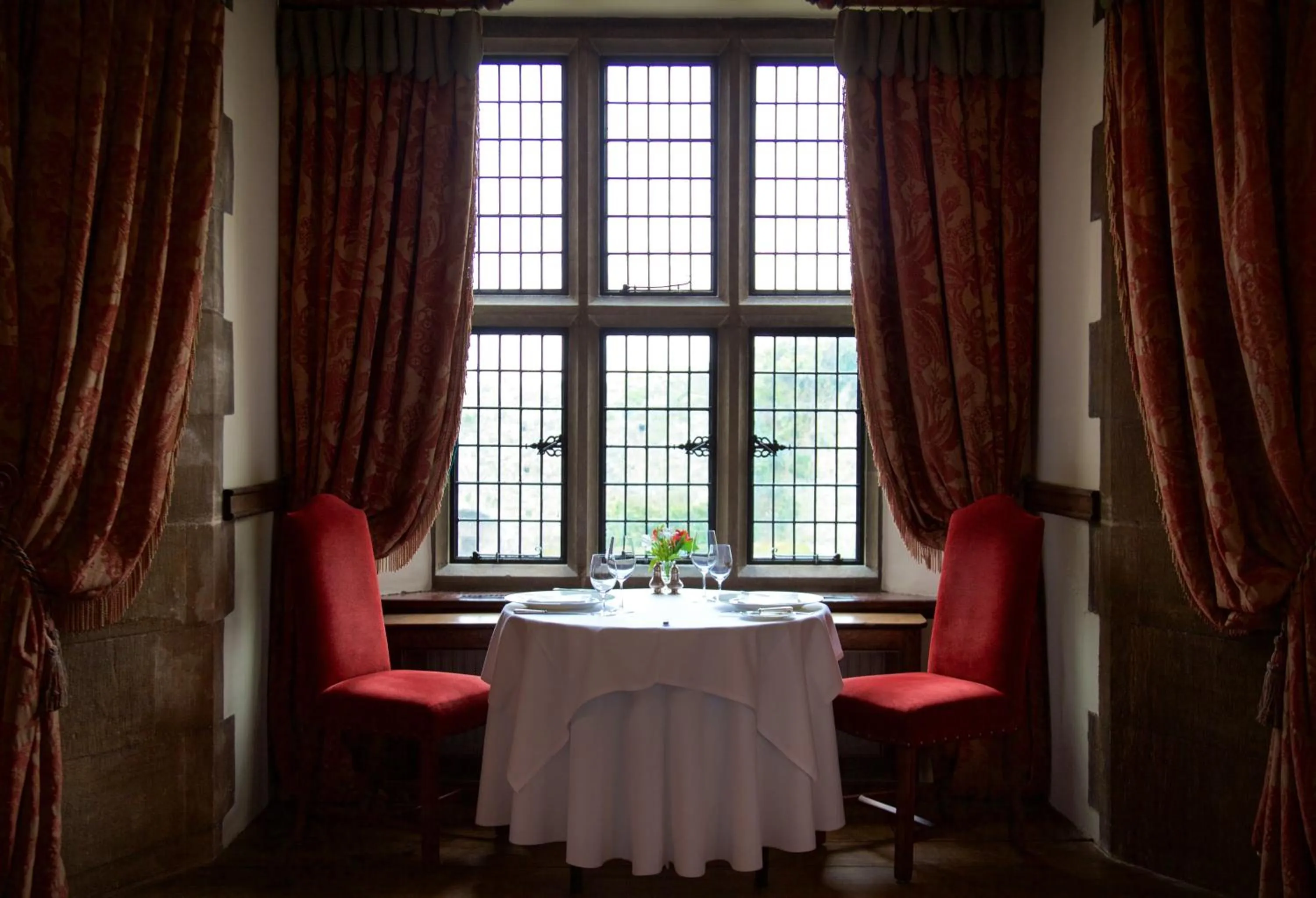 Restaurant/places to eat in Amberley Castle- A Relais & Chateaux Hotel
