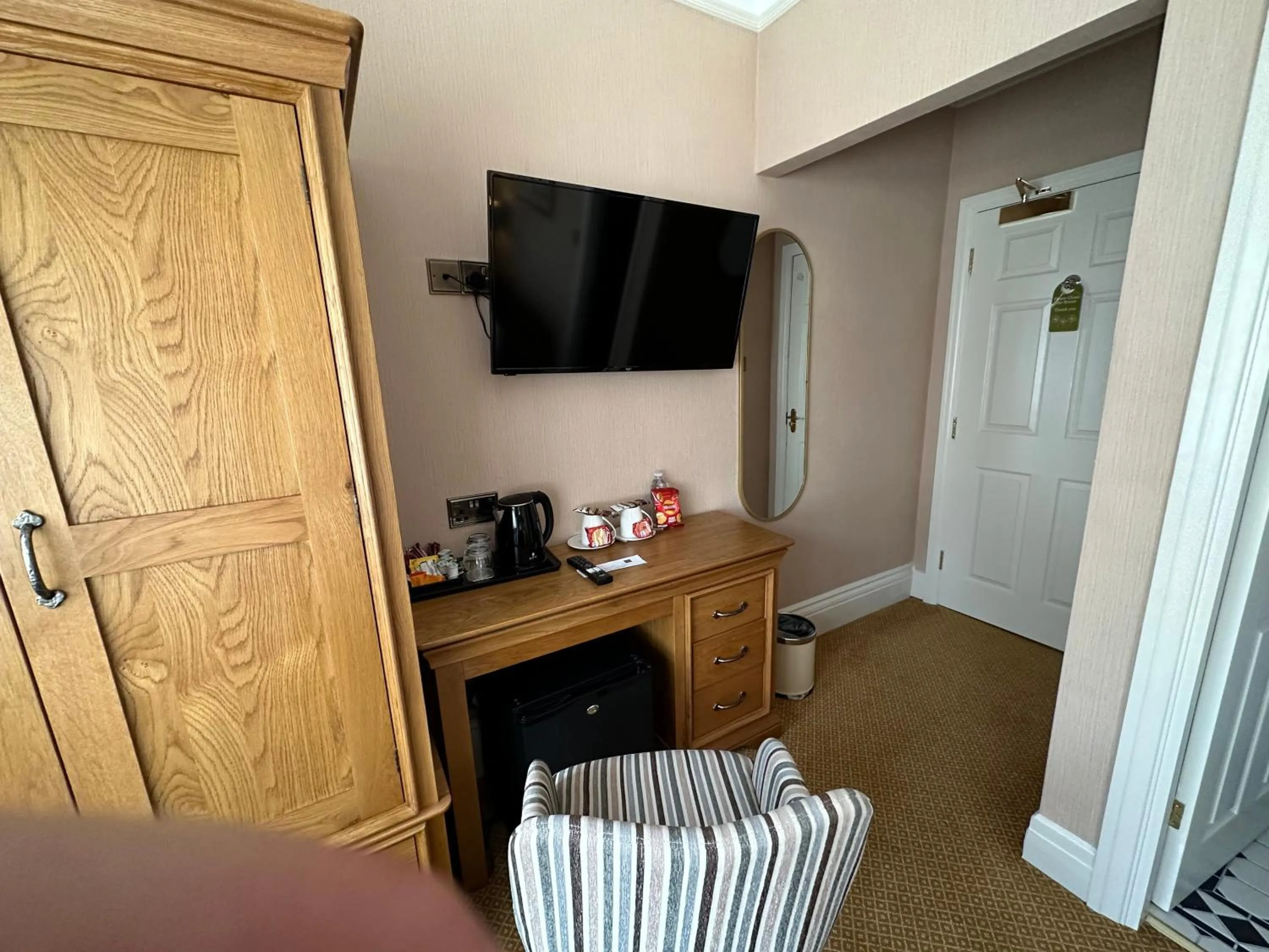 Bedroom in The Chester Court Hotel