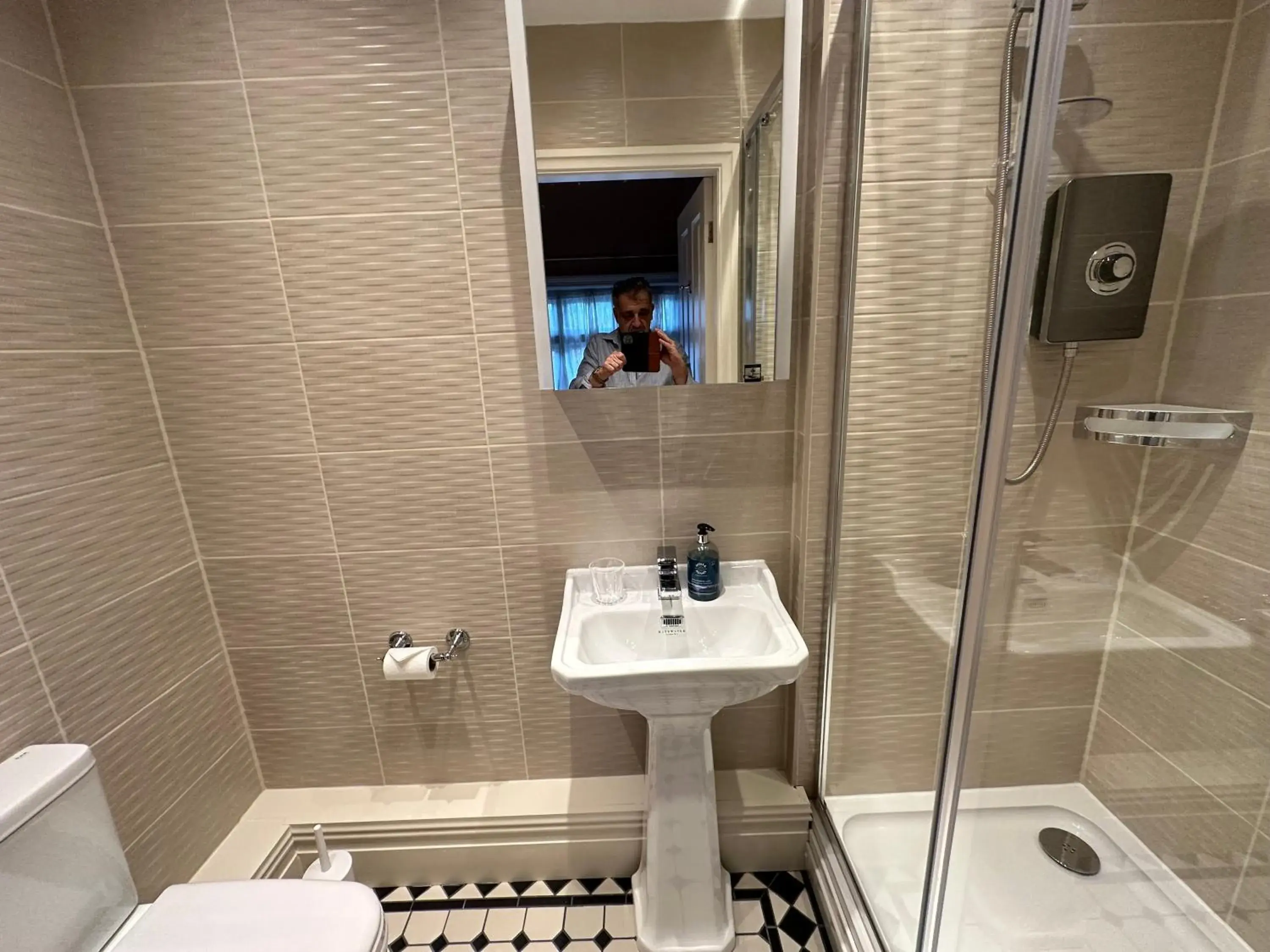 Single Room in The Chester Court Hotel Single Room in The Chester Court Hotel