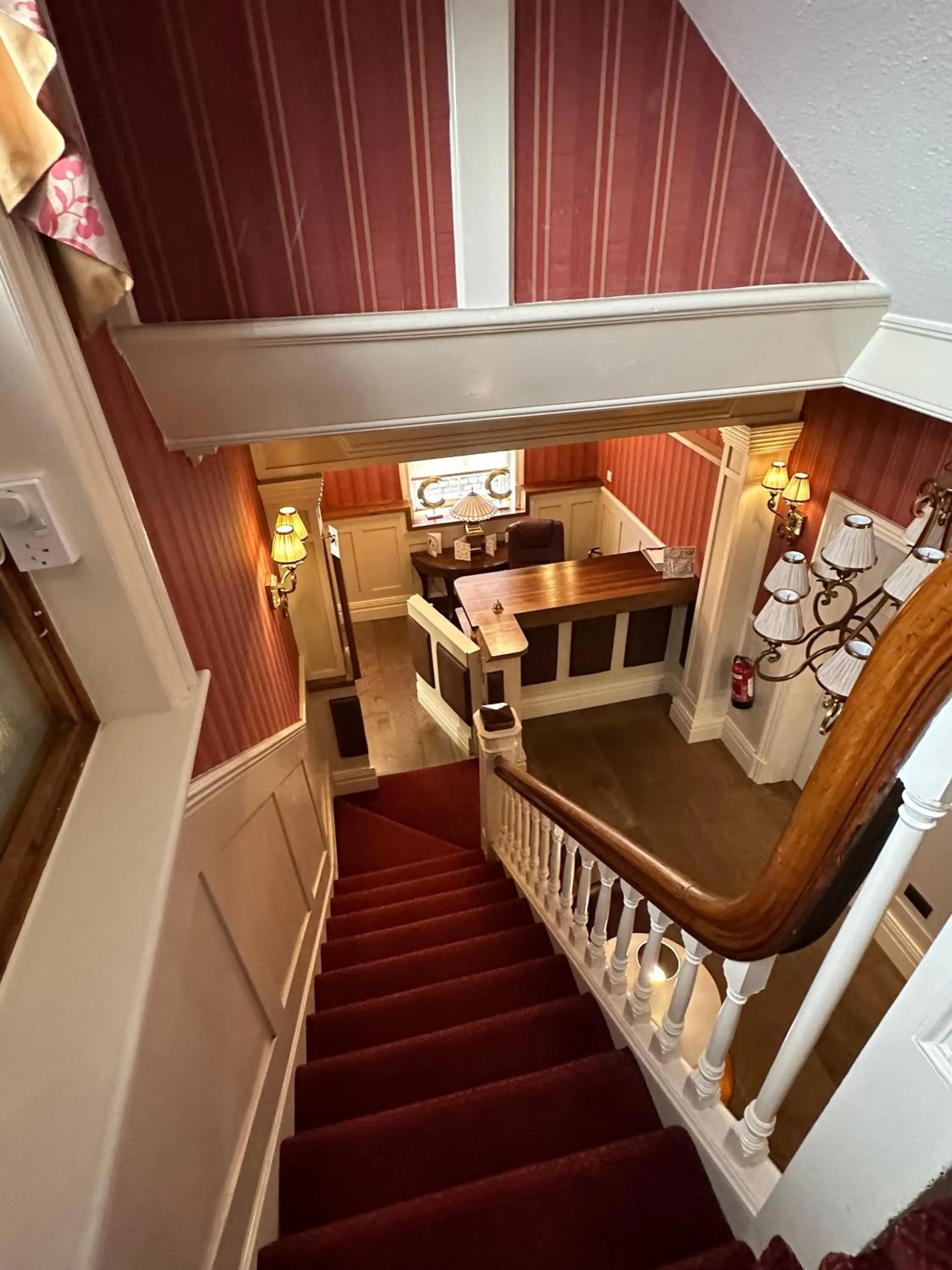 Lobby or reception in The Chester Court Hotel